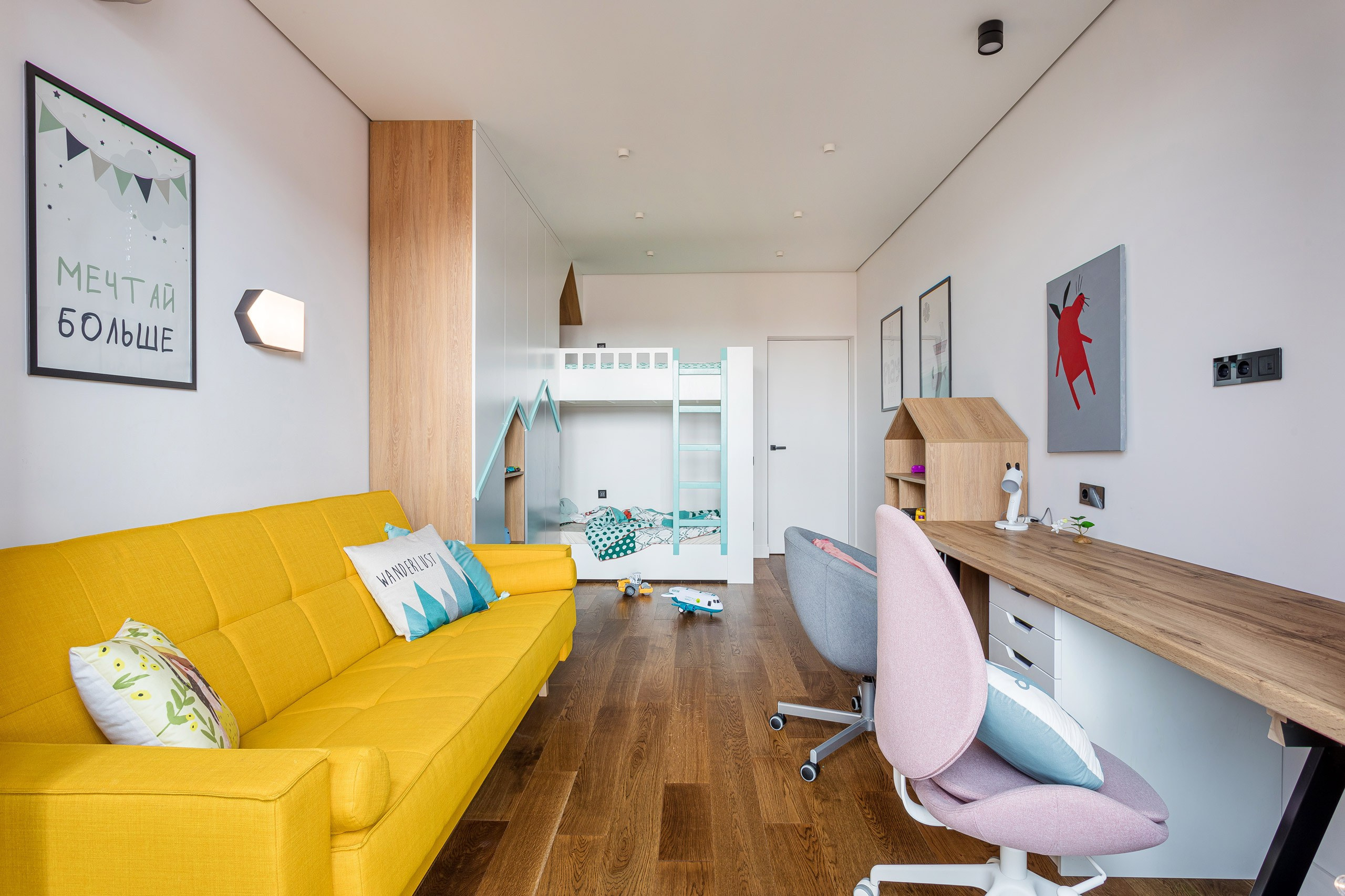 Interior photographer Vitalii in Portland and Vancouver