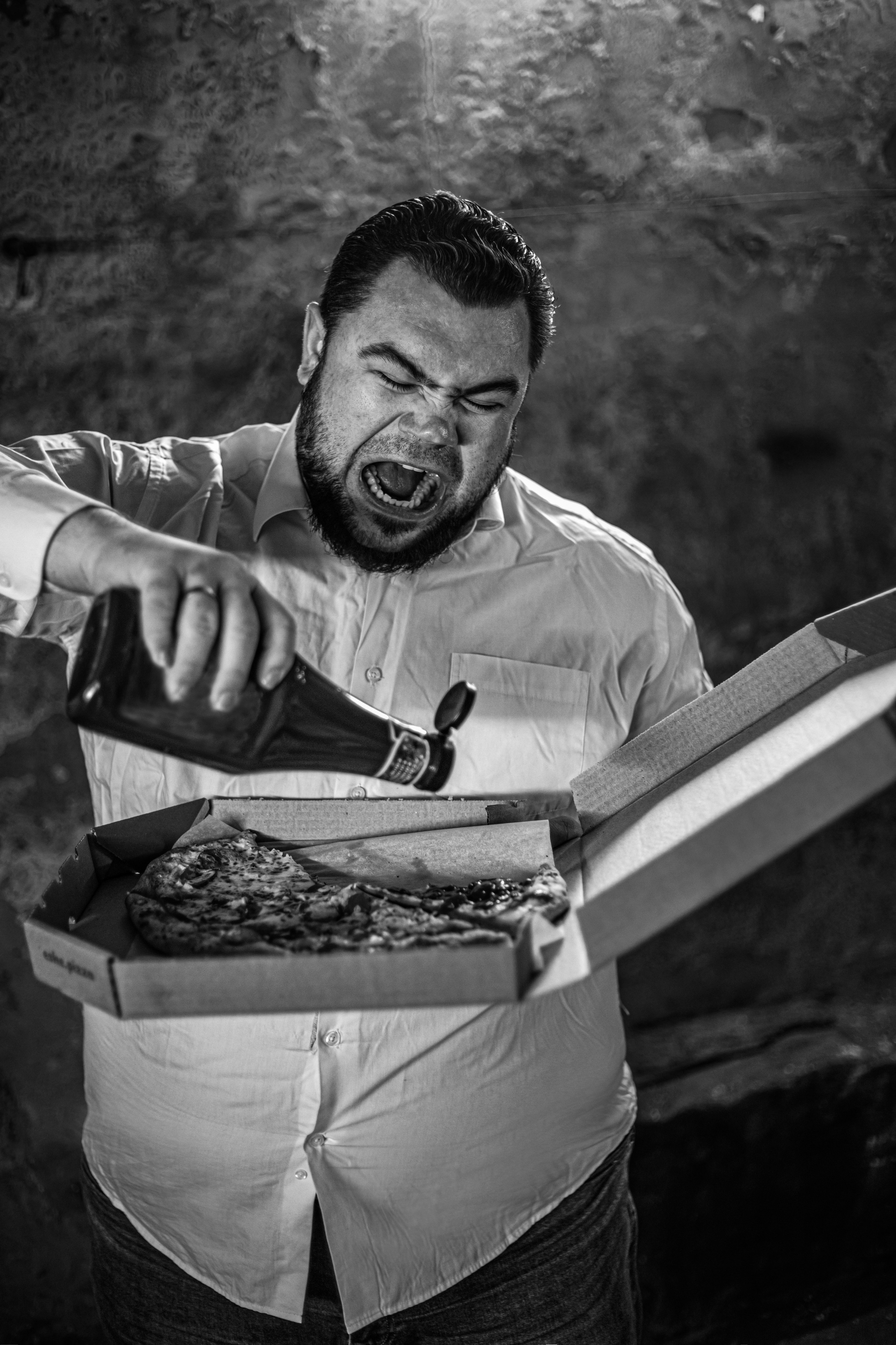 Фотосессия в образе неопрятного рабочего в автомастерской. Бизнес фото. Бизнес фотограф Ижевск — Назаров Роман