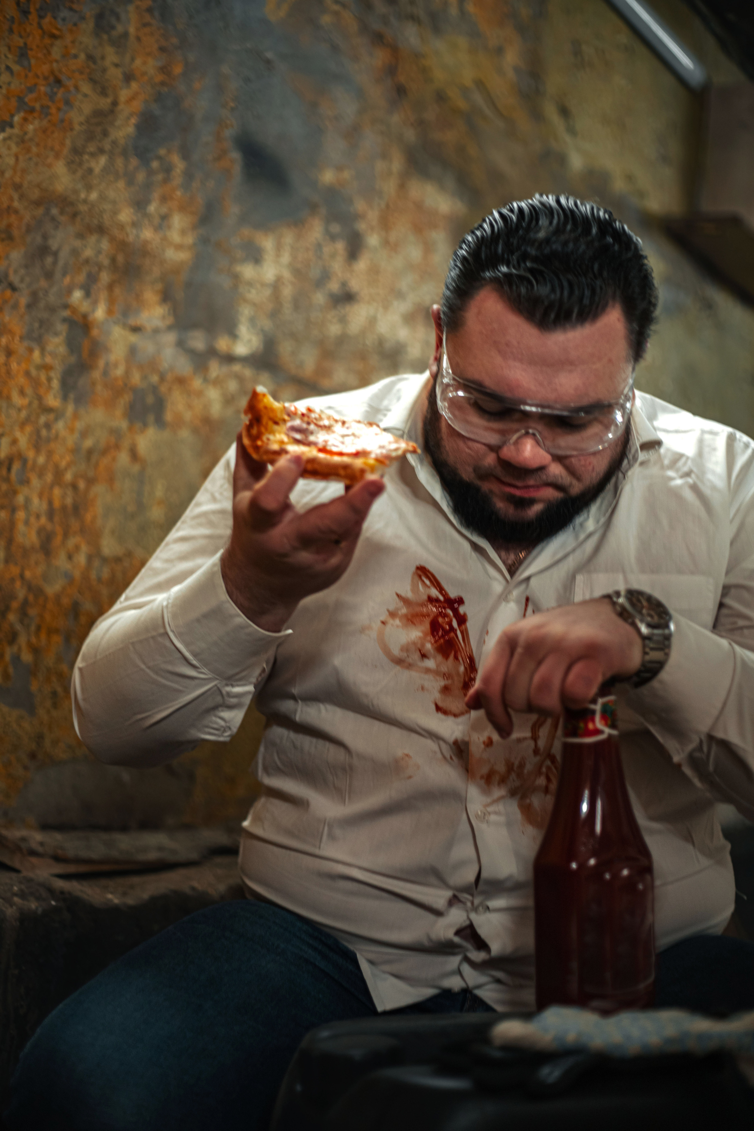 Фотосессия в образе неопрятного рабочего в автомастерской. Бизнес фото. Бизнес фотограф Ижевск — Назаров Роман