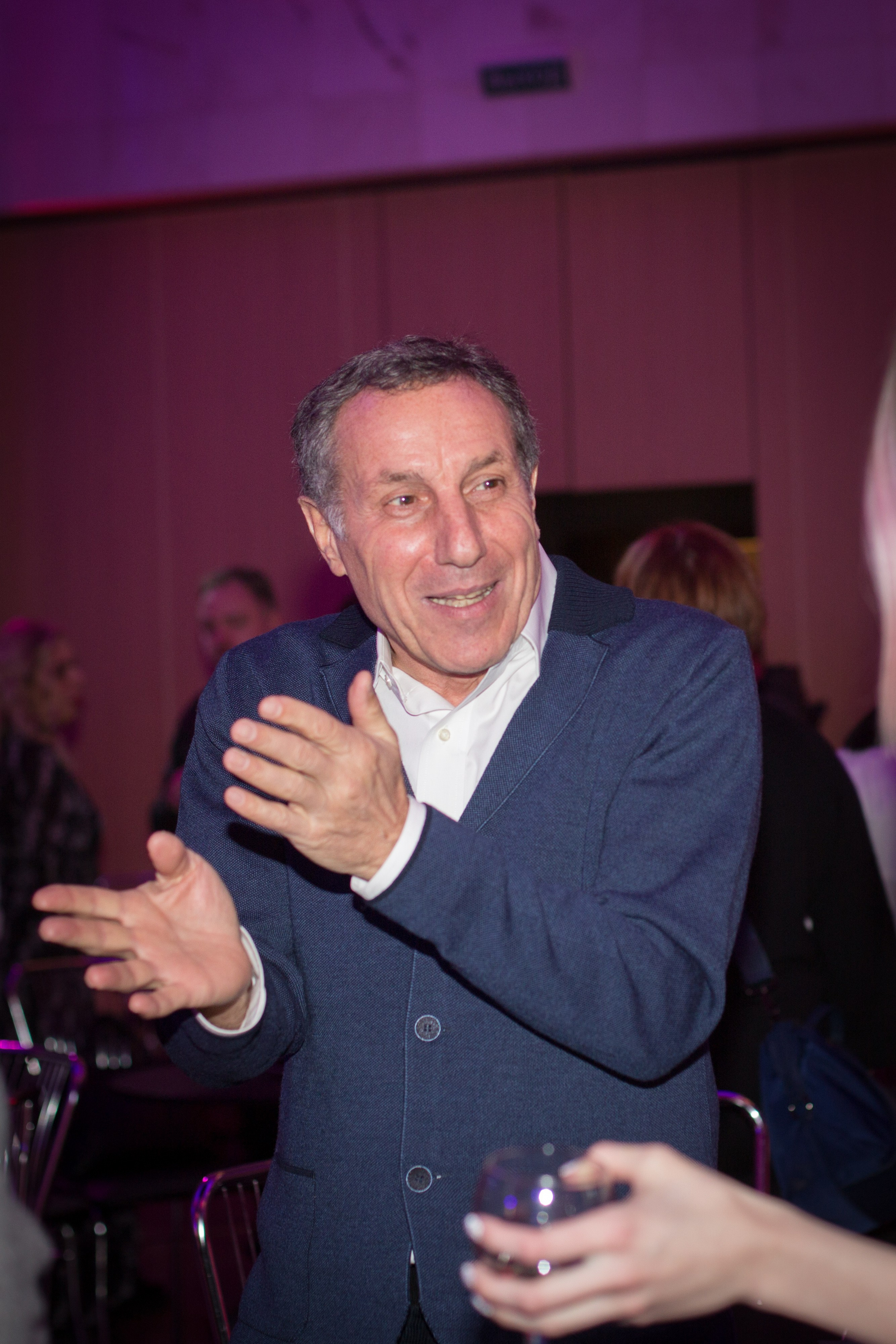 Фотограф на корпоратив СПб. Юлия Лисняк, контент-фотограф в Санкт-Петербурге