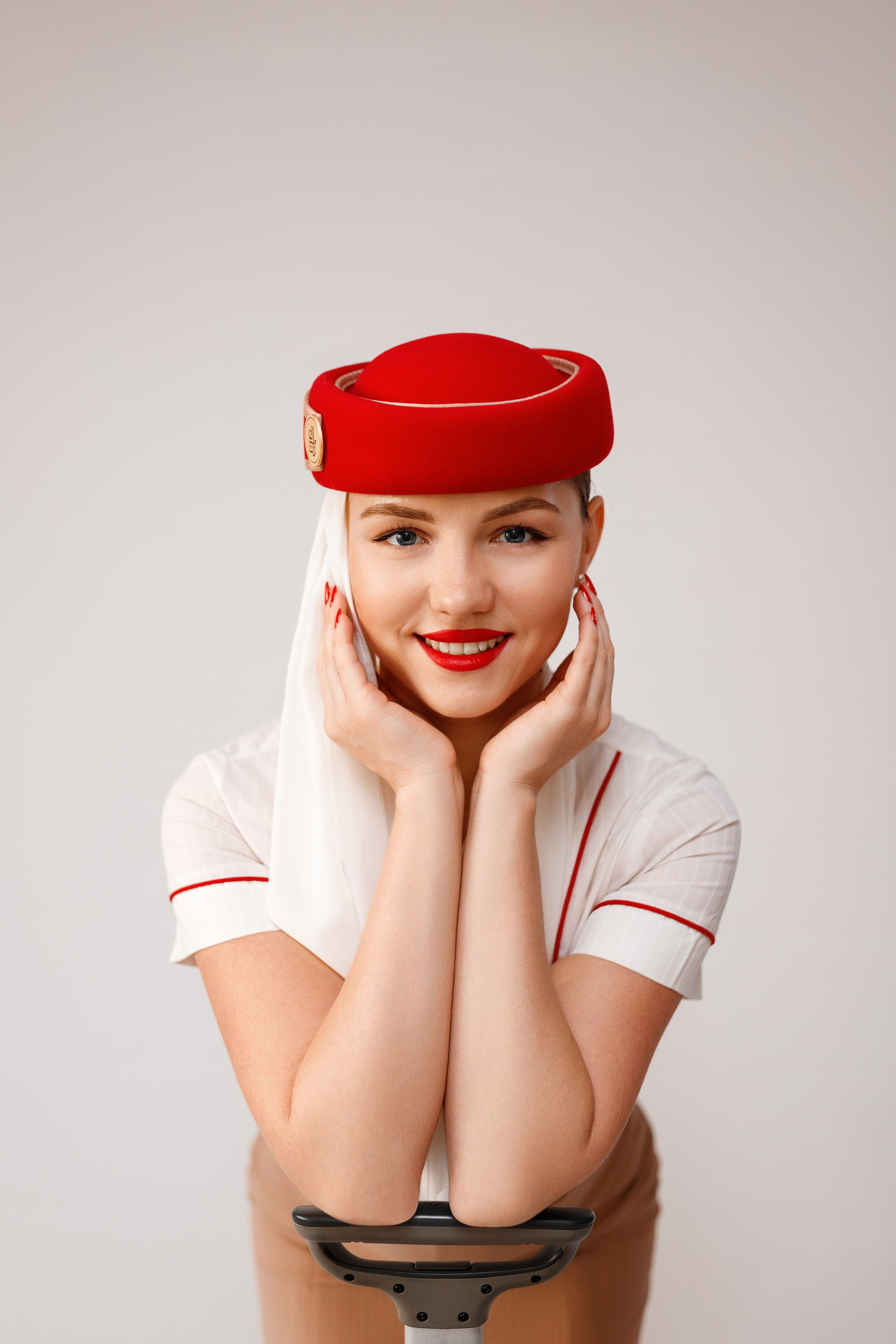 Стюардесса в моей студии. Январь 2024. Фотограф Пермь. Свадьбы. Семья и дети, школа, д. сад. Фотокниги