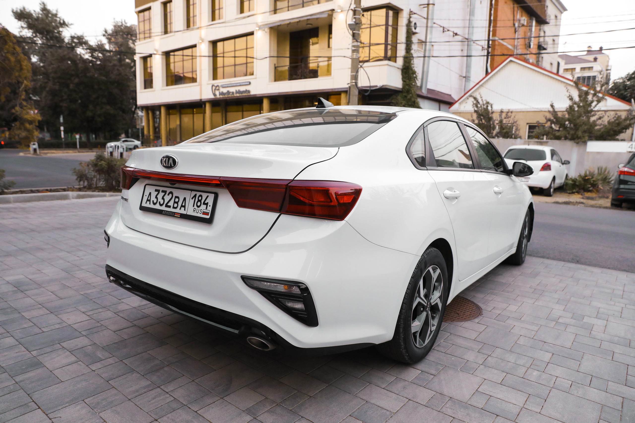 АВТО. Photographer Viktoriya Markushina «My world throug»