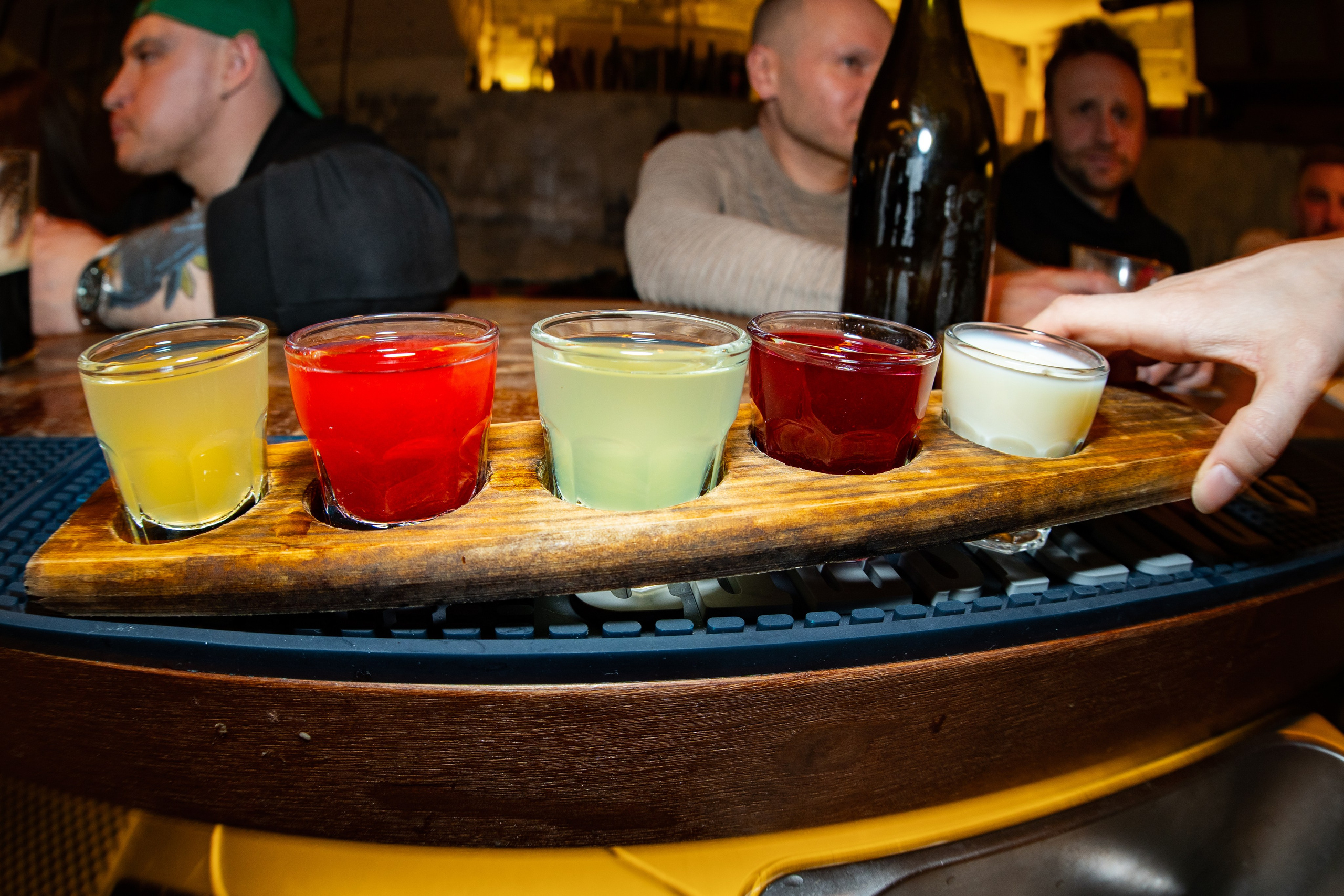 Гостевая смена Бара разбитых сердец в баре Обормоты. Концертный и репортажный фотограф в Санкт-Петербурге Слава Пахомов