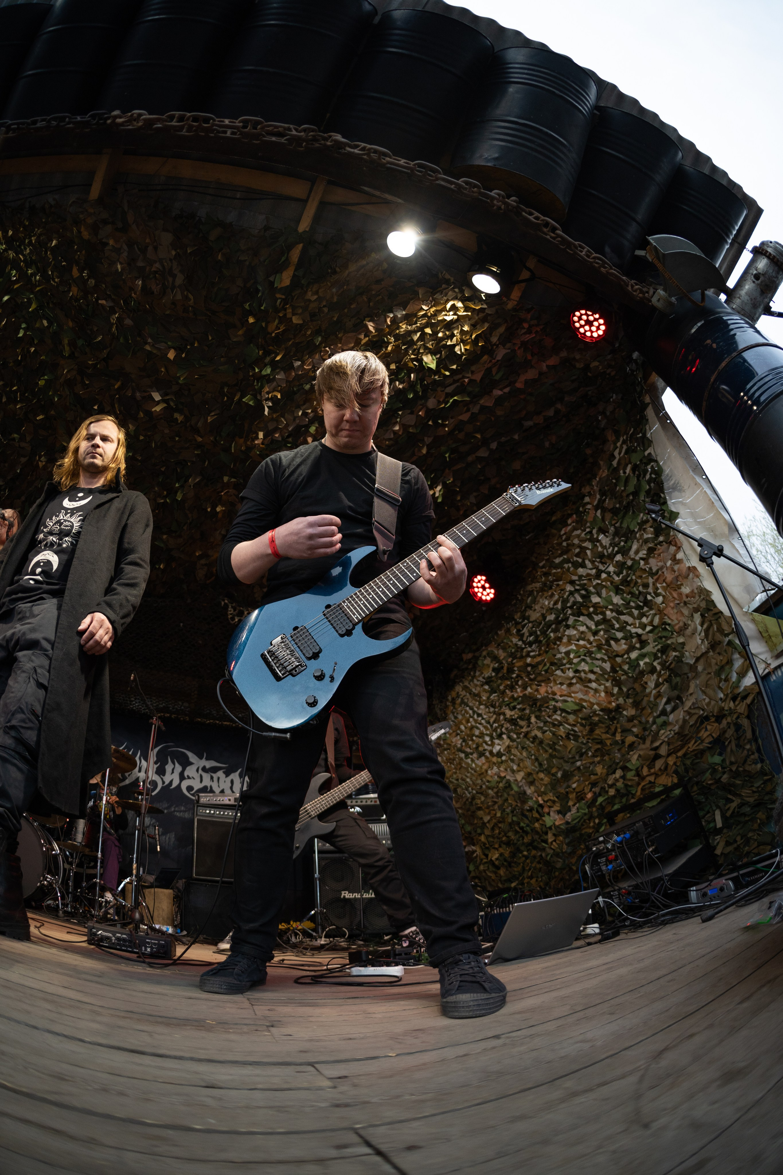 Фестиваль «ПОСРЕДИ КЛАДБИЩ И БОЛОТ»|Архангельск. Концертный и репортажный фотограф в Санкт-Петербурге Слава Пахомов