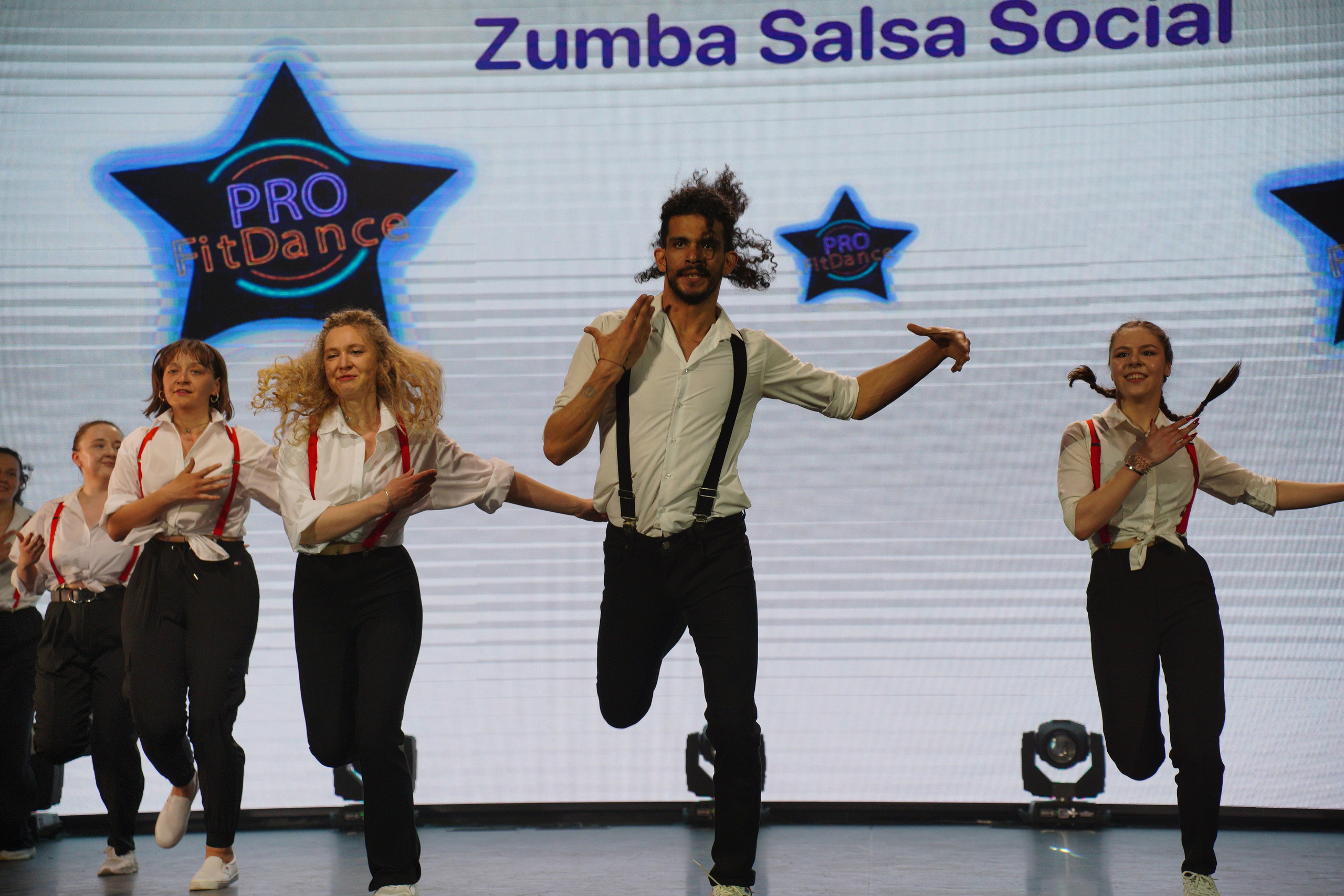 Танцевальный конкурс|Концертный зал Epicenter. Концертный и репортажный фотограф в Санкт-Петербурге Слава Пахомов