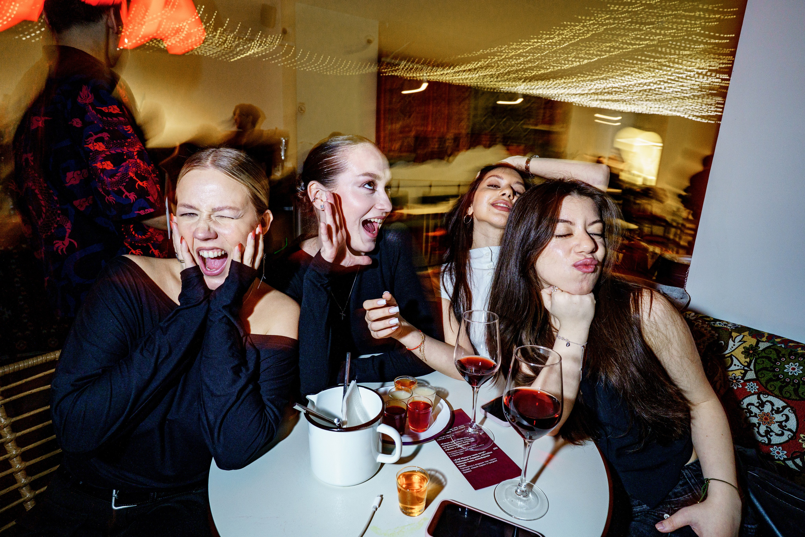 Гостевая смена Бара разбитых сердец в «Мама Тата». Концертный и репортажный фотограф в Санкт-Петербурге Слава Пахомов