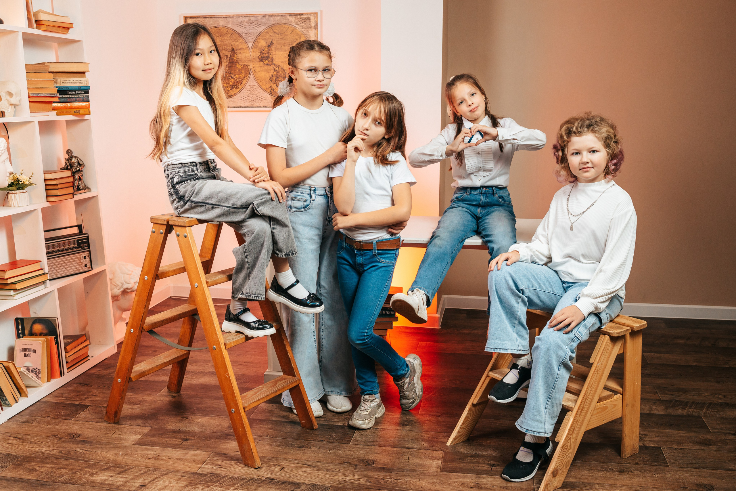 4 класс. Студия школьной фотографии в Твери. Выпускные альбомы в Твери