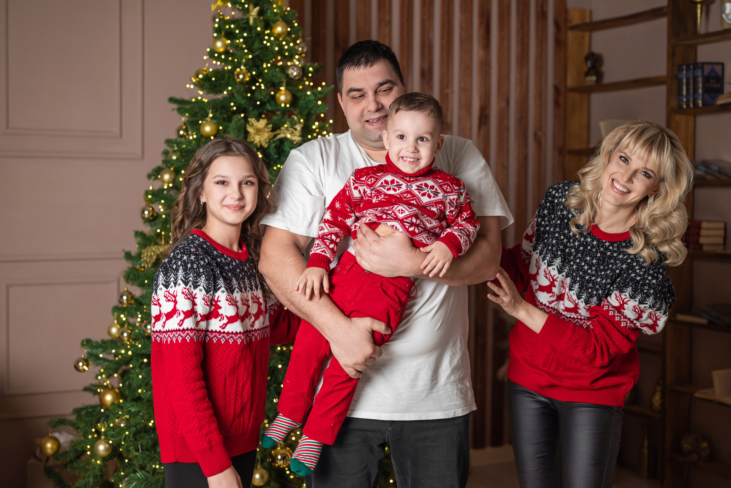 Алексей, Екатерина, Михали и Дарья. Фотограф в городе Салават