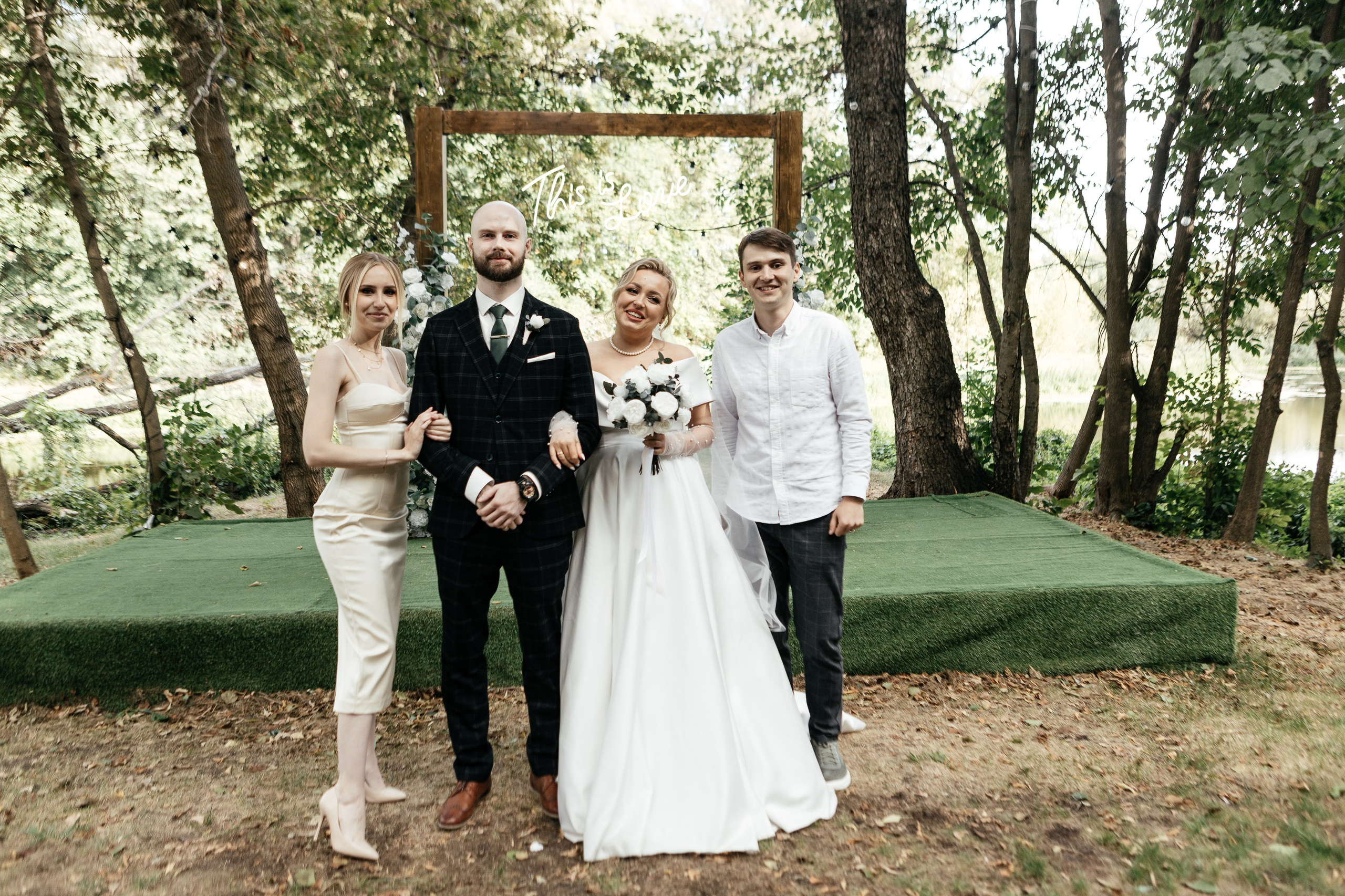 Свадебный фотограф Уфа — Руслан ГабдлисламовЖивые эмоции, красивые кадры, воспоминания на всю жизнь.Работаю по всей Республике Башкортоста. Свадебный фотограф Уфа Руслан Габдлисламов