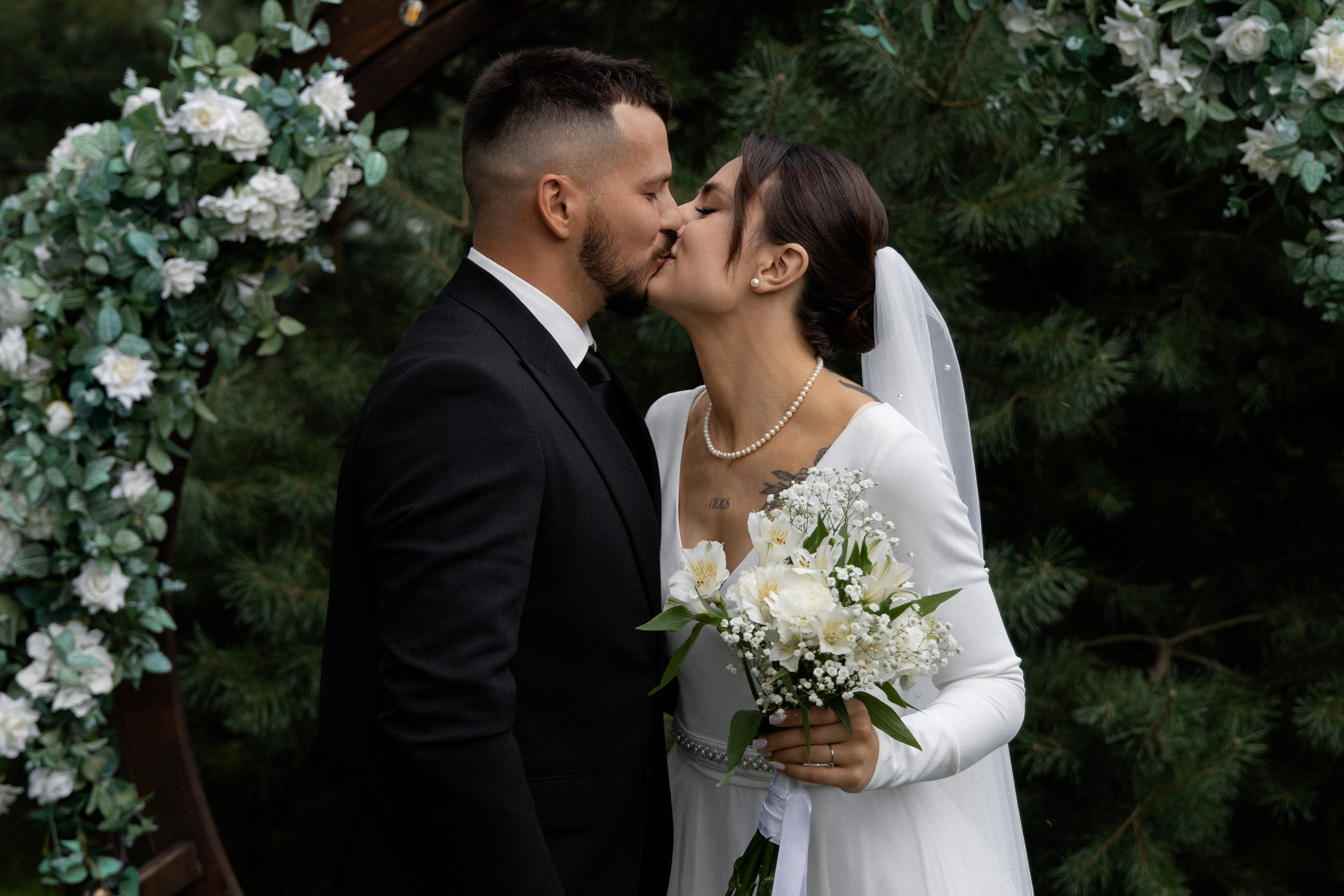 Свадебная фотосессия в агроусадьбе Лабодянка в Минске. Свадебный фотограф в Минске/Беларуси Сергей Спиридонов