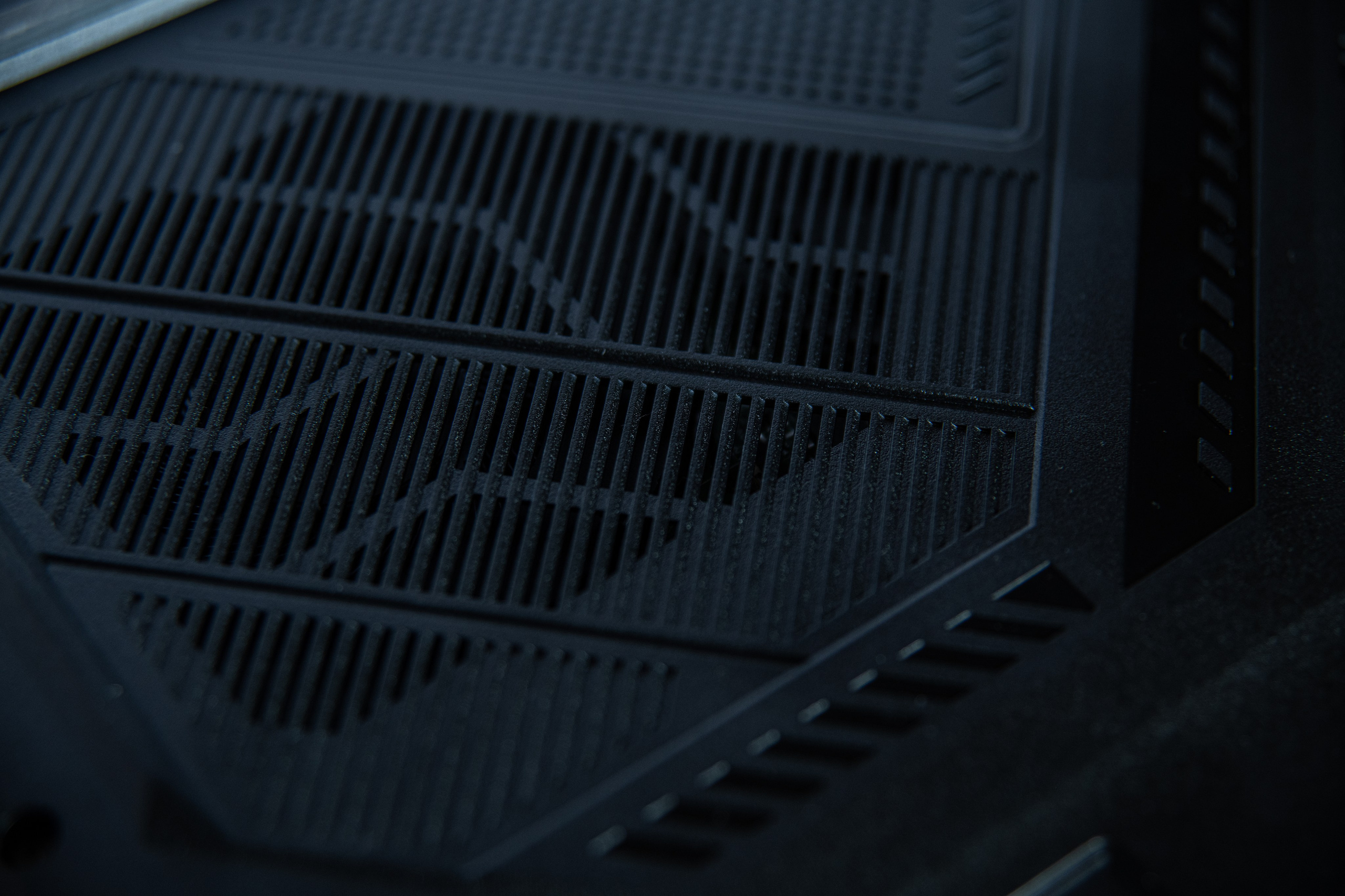 GIGABYTE. Фотограф в Алматы Артемий Матюнин