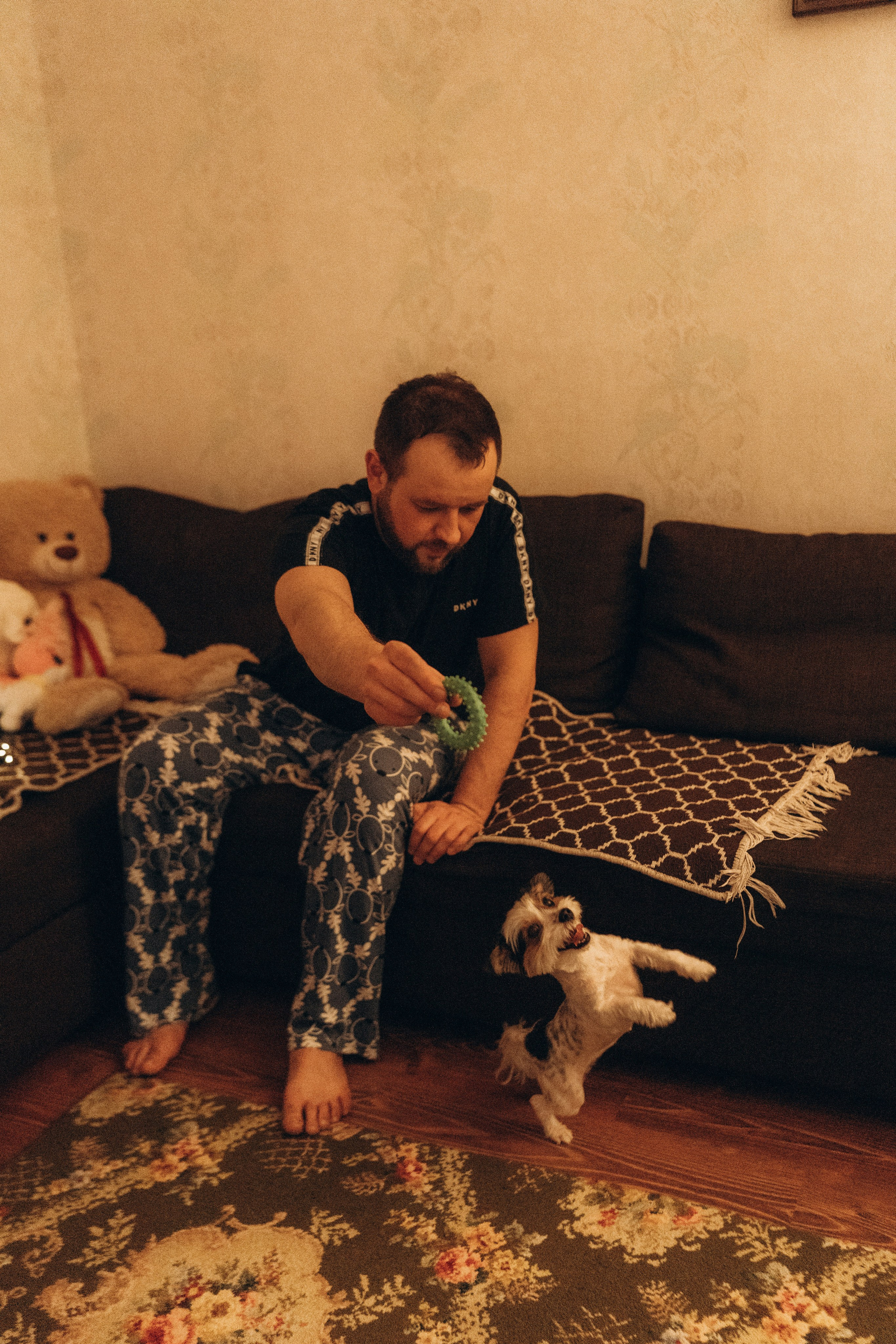 Домашняя зимняя вечерняя съемка с семьей. Семейный фотограф Егор Веденин