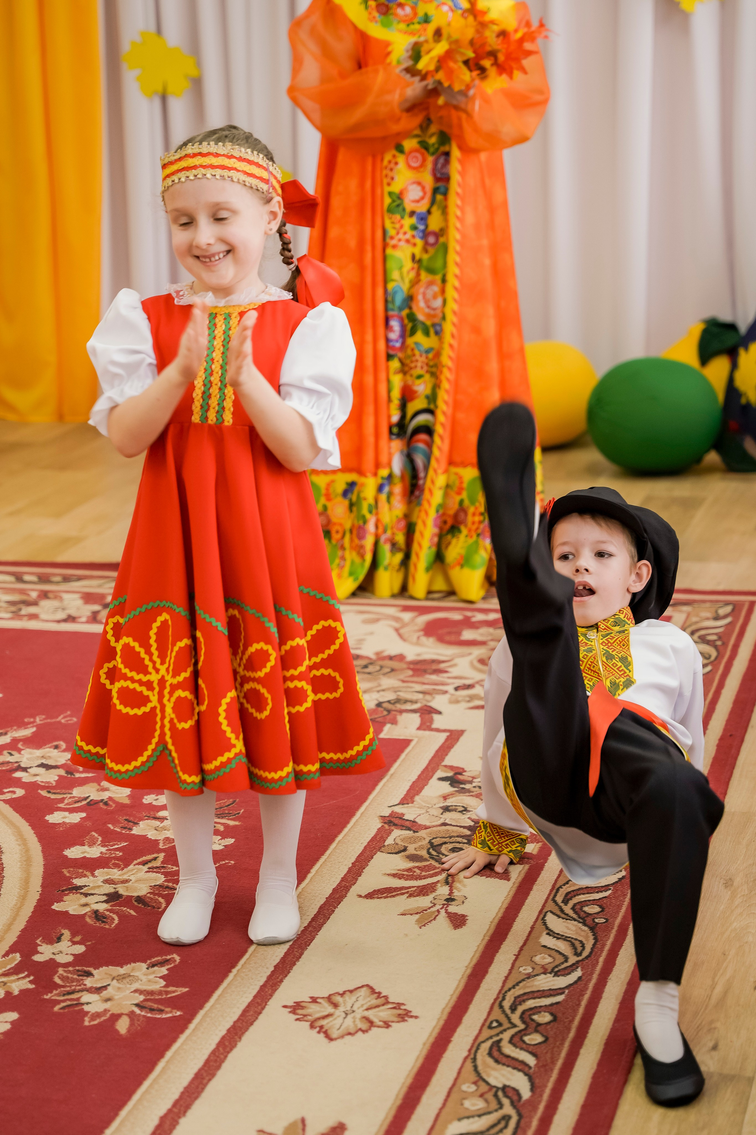 Еще осень. Геннадий Войтов — контент под любые задачи