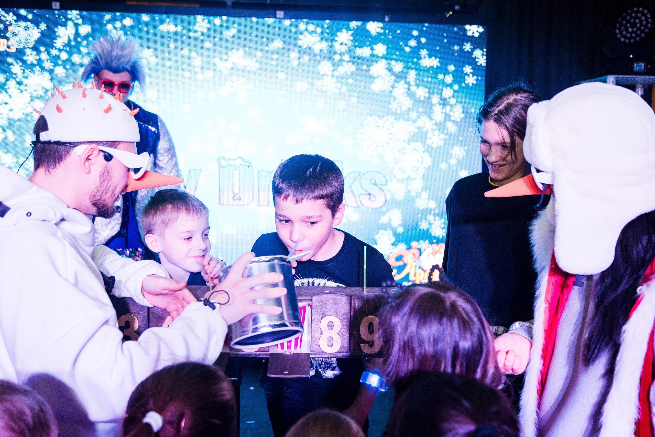 Новогодние утренники. Детский фотограф видеограф в Хабаровске Михаил Орлов