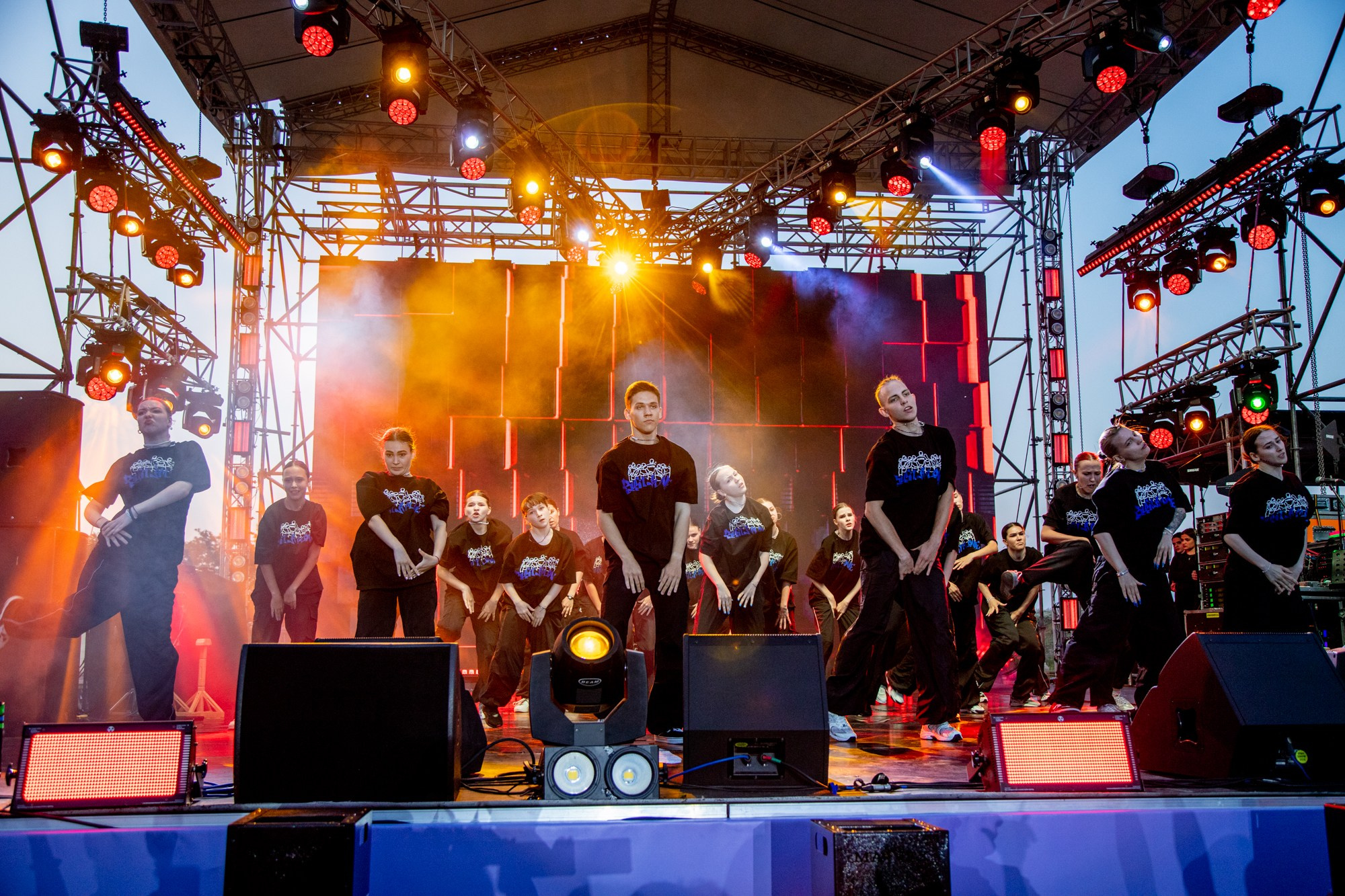 Краевой День молодёжи в Краснодаре 2023. Репортажный, промышленный и маркетплейс-фотограф Дмитрий Чернат