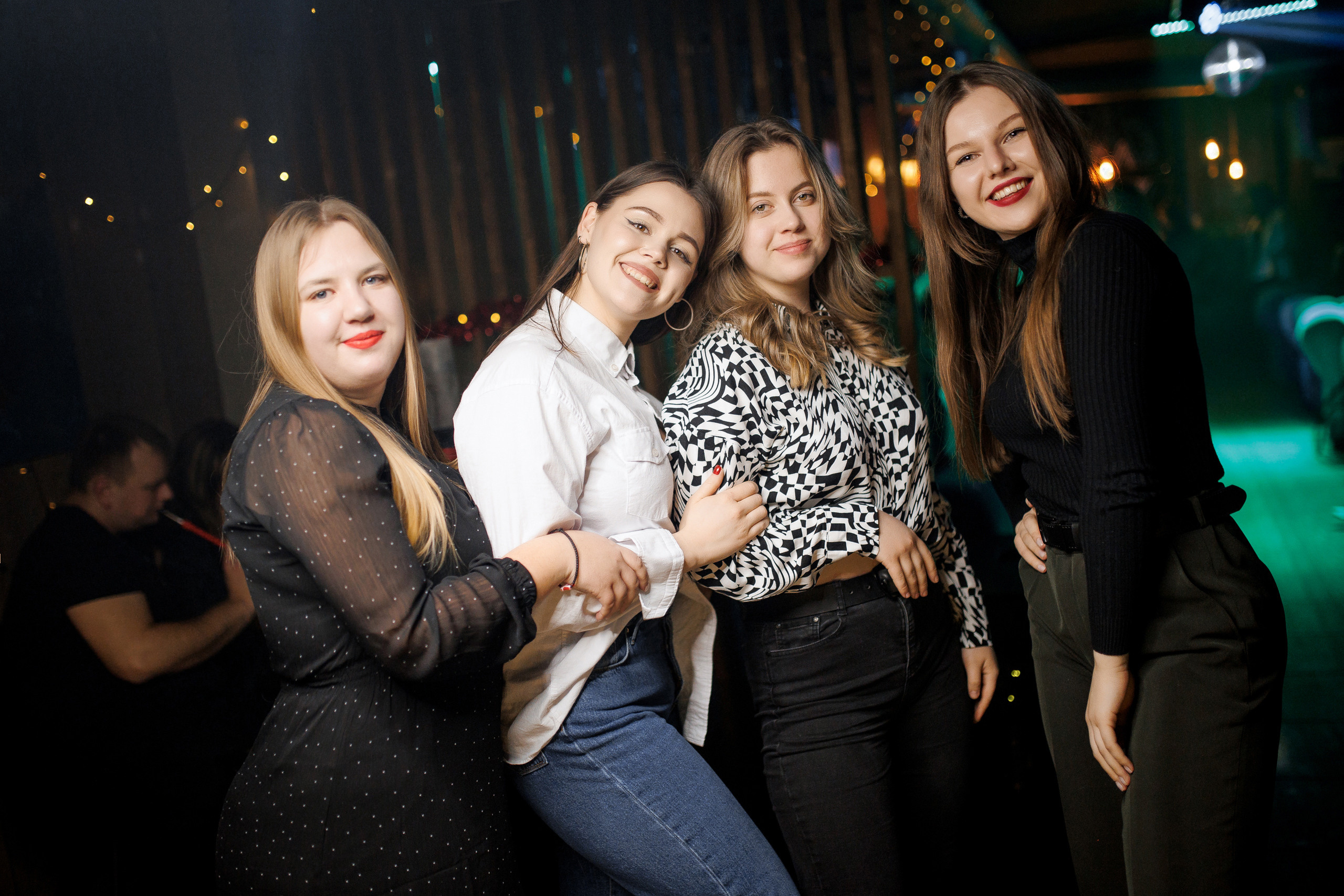 14\01\2023 Караоке в Мяте Спортивная. Мята Спортивная — Кальянная, караоке, бар в Минске