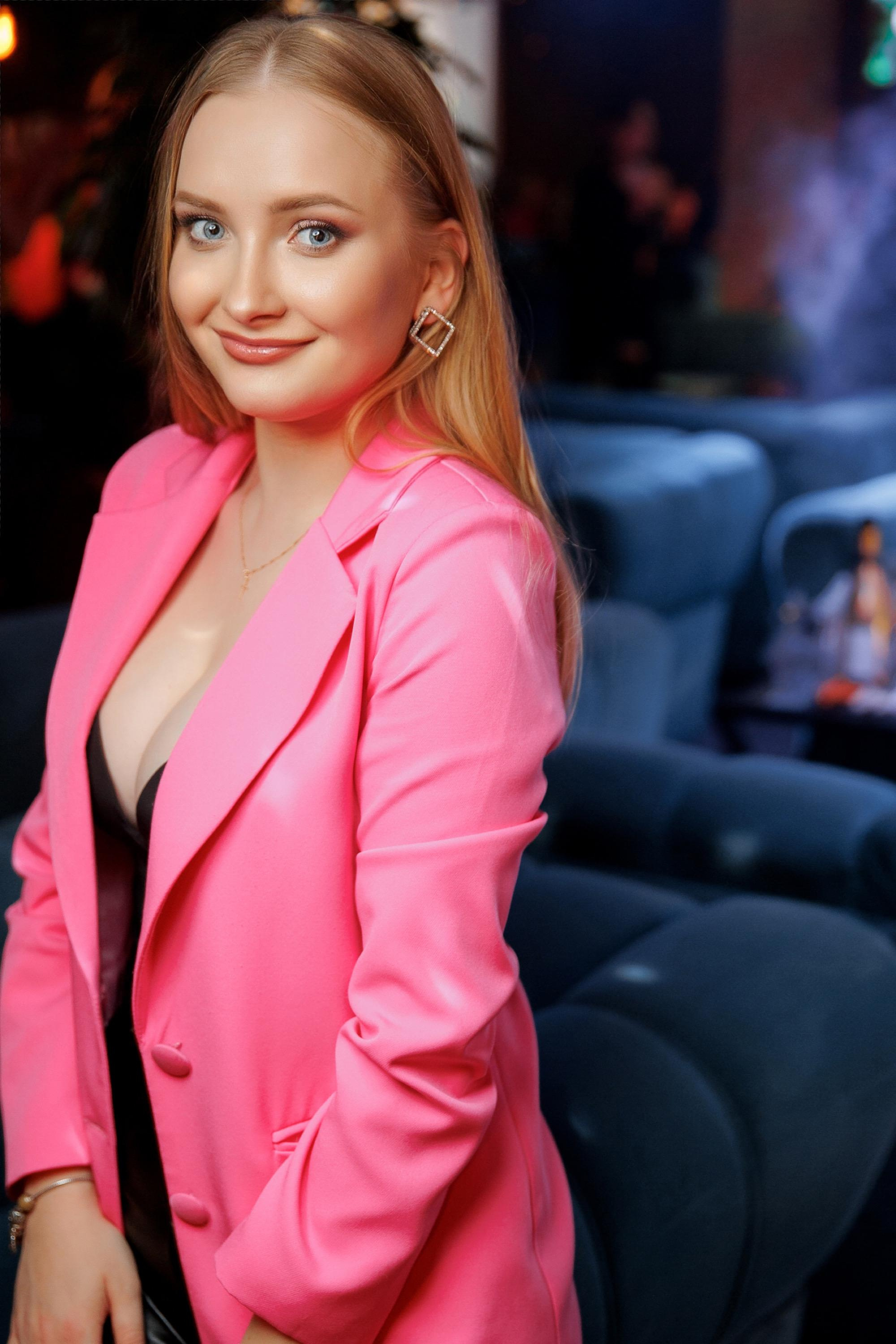 07\03\2023 Караоке в Мяте Спортивная. Мята Спортивная — Кальянная, караоке, бар в Минске