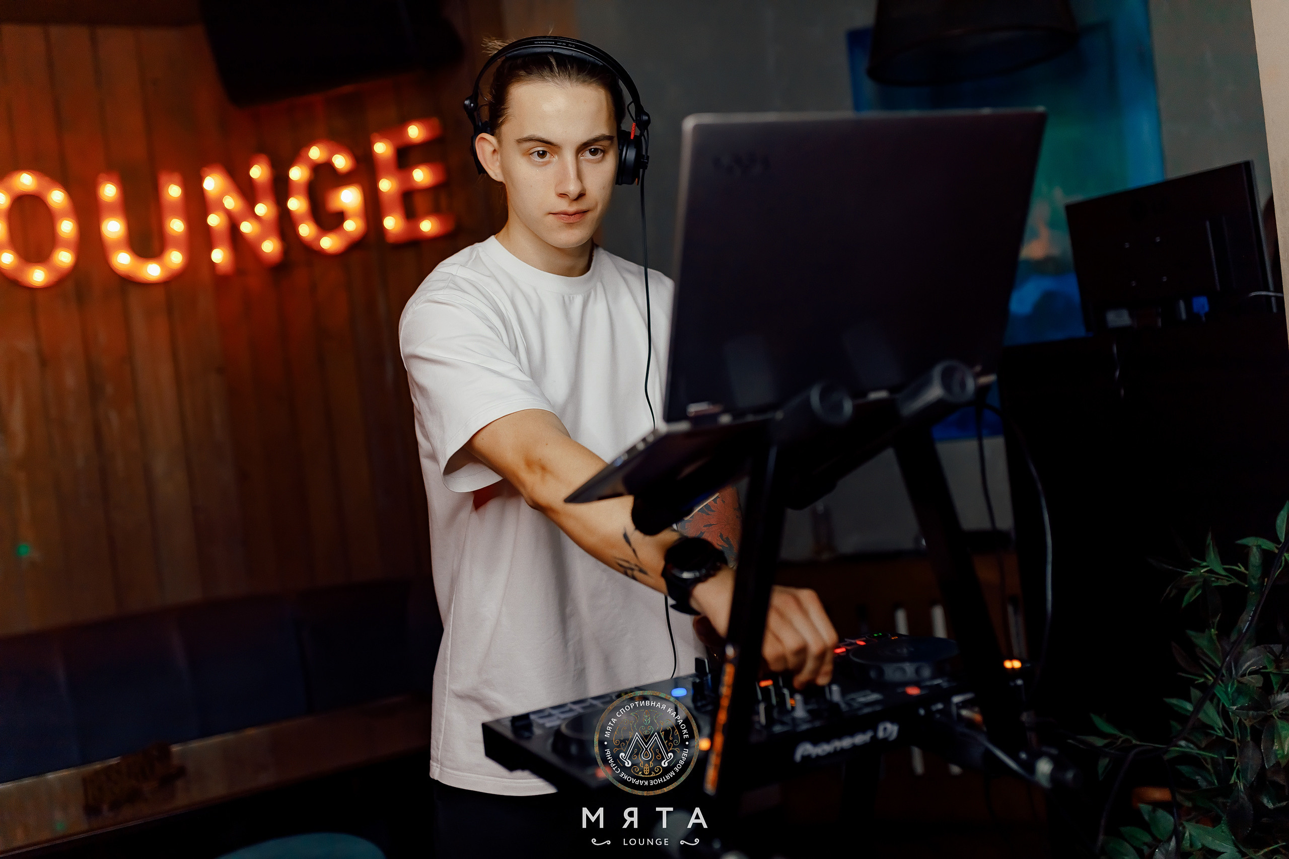 10\12\2022 Караоке в Мяте Спортивная. Мята Спортивная — Кальянная, караоке, бар в Минске