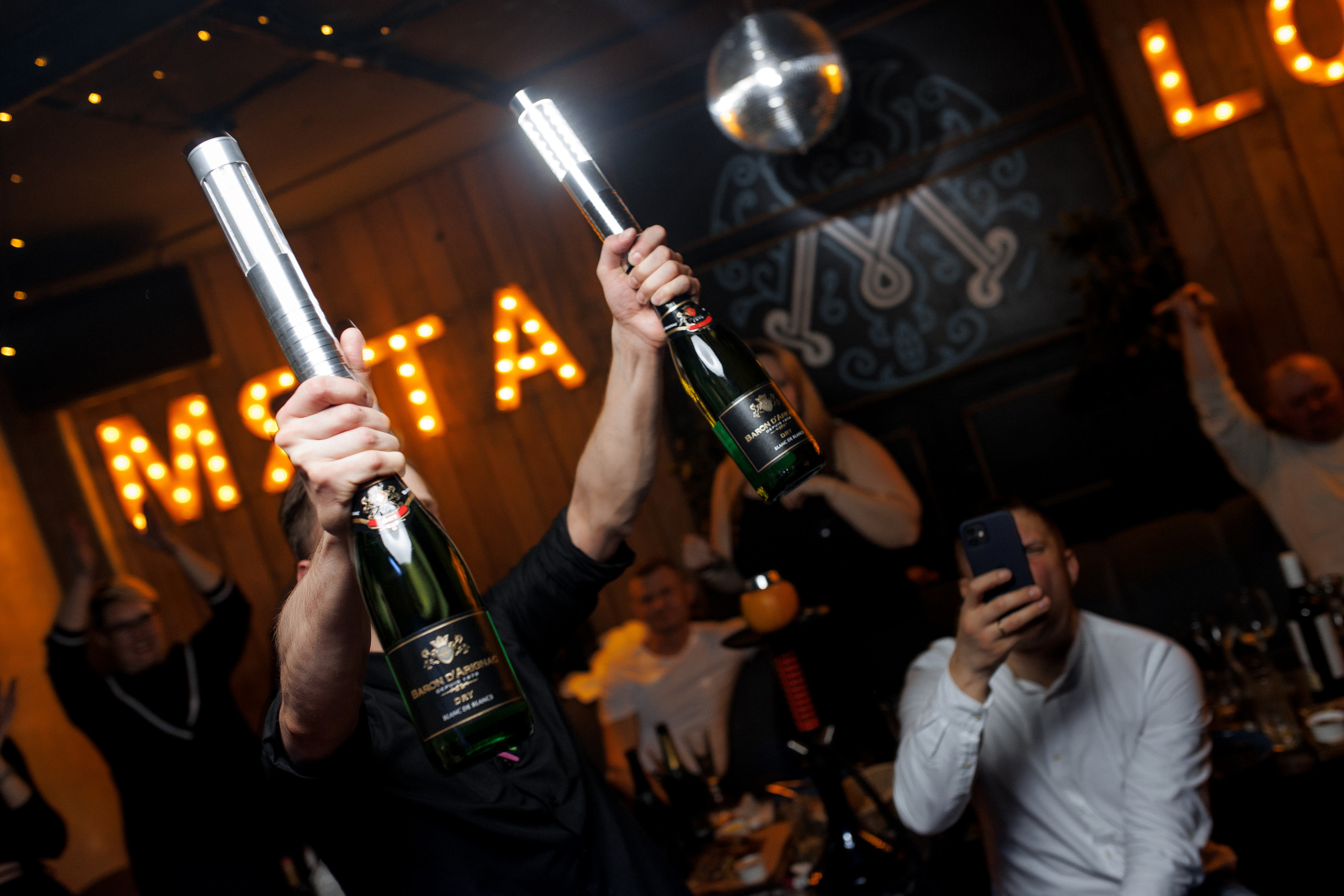 10\03\2023 Караоке в Мяте Спортивная. Мята Спортивная — Кальянная, караоке, бар в Минске