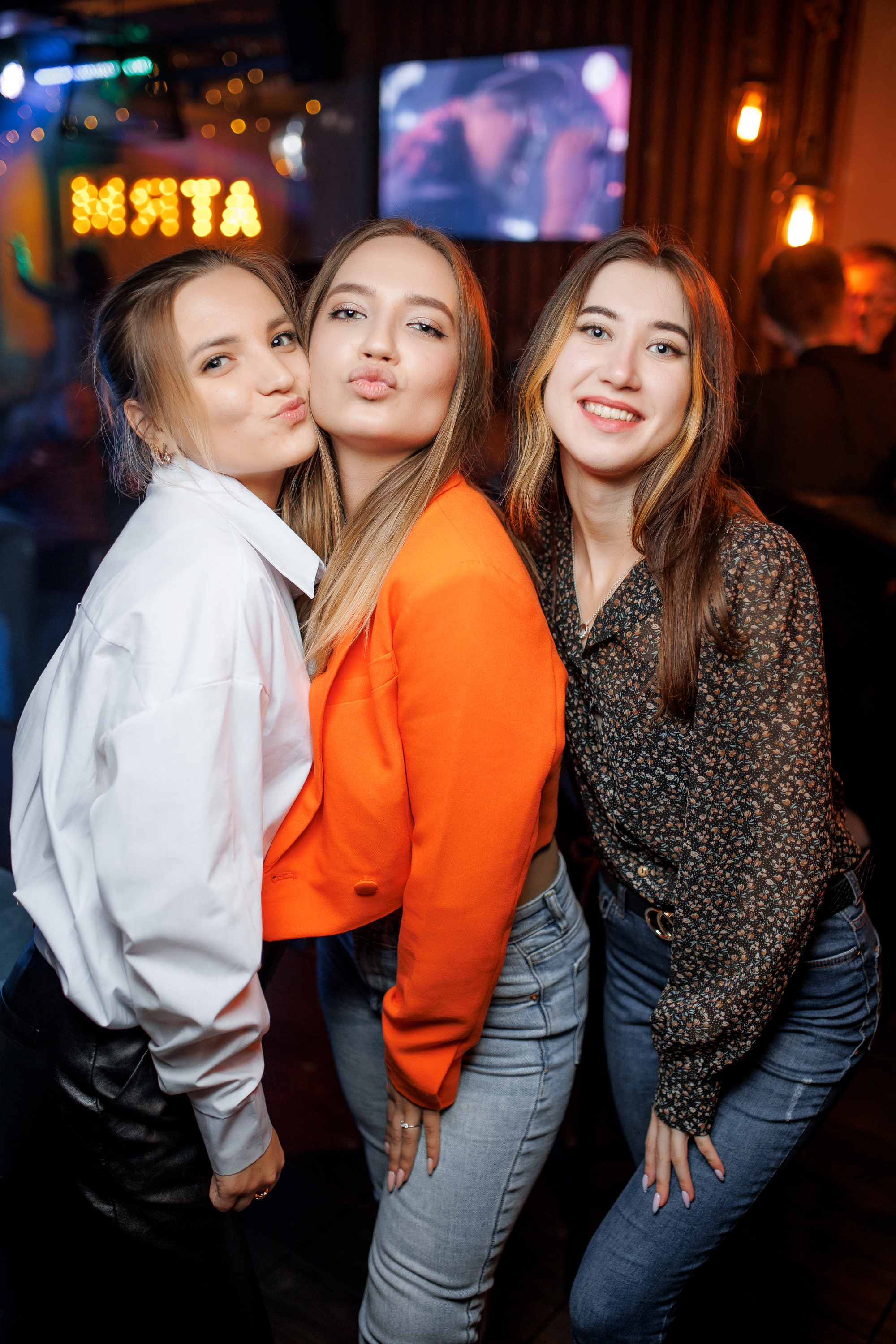 10\03\2023 Караоке в Мяте Спортивная. Мята Спортивная — Кальянная, караоке, бар в Минске