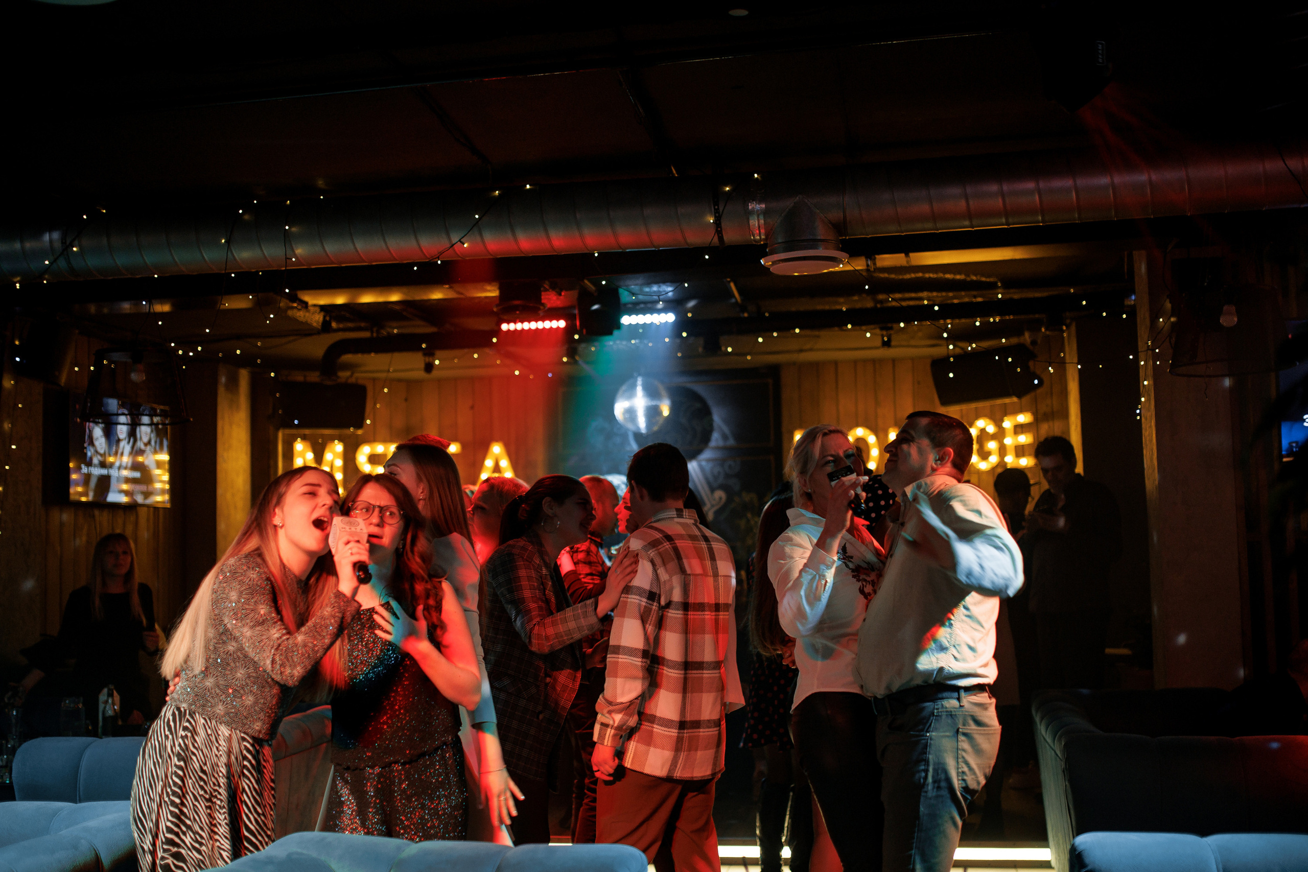 10\03\2023 Караоке в Мяте Спортивная. Мята Спортивная — Кальянная, караоке, бар в Минске