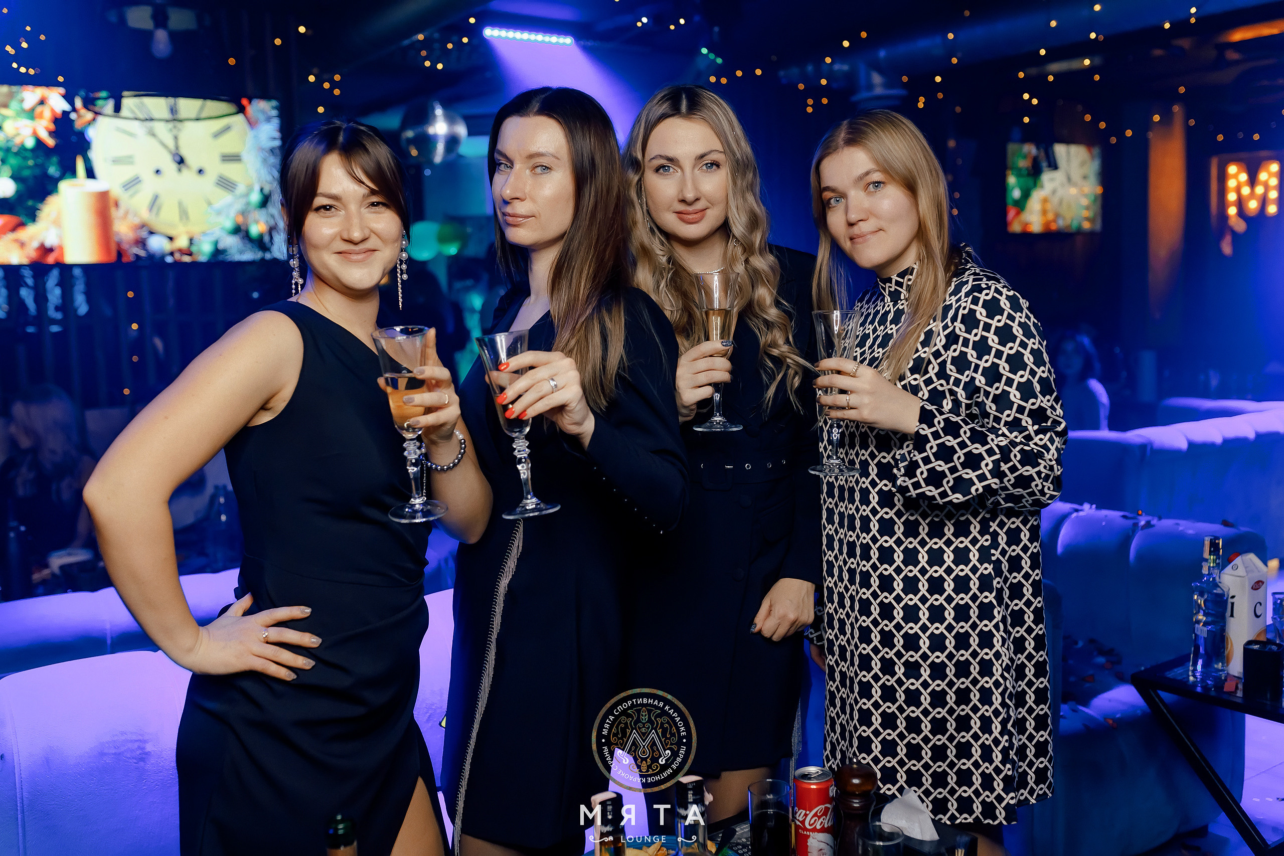Новый год 2023 в Мяте Спортивная. Мята Спортивная — Кальянная, караоке, бар в Минске