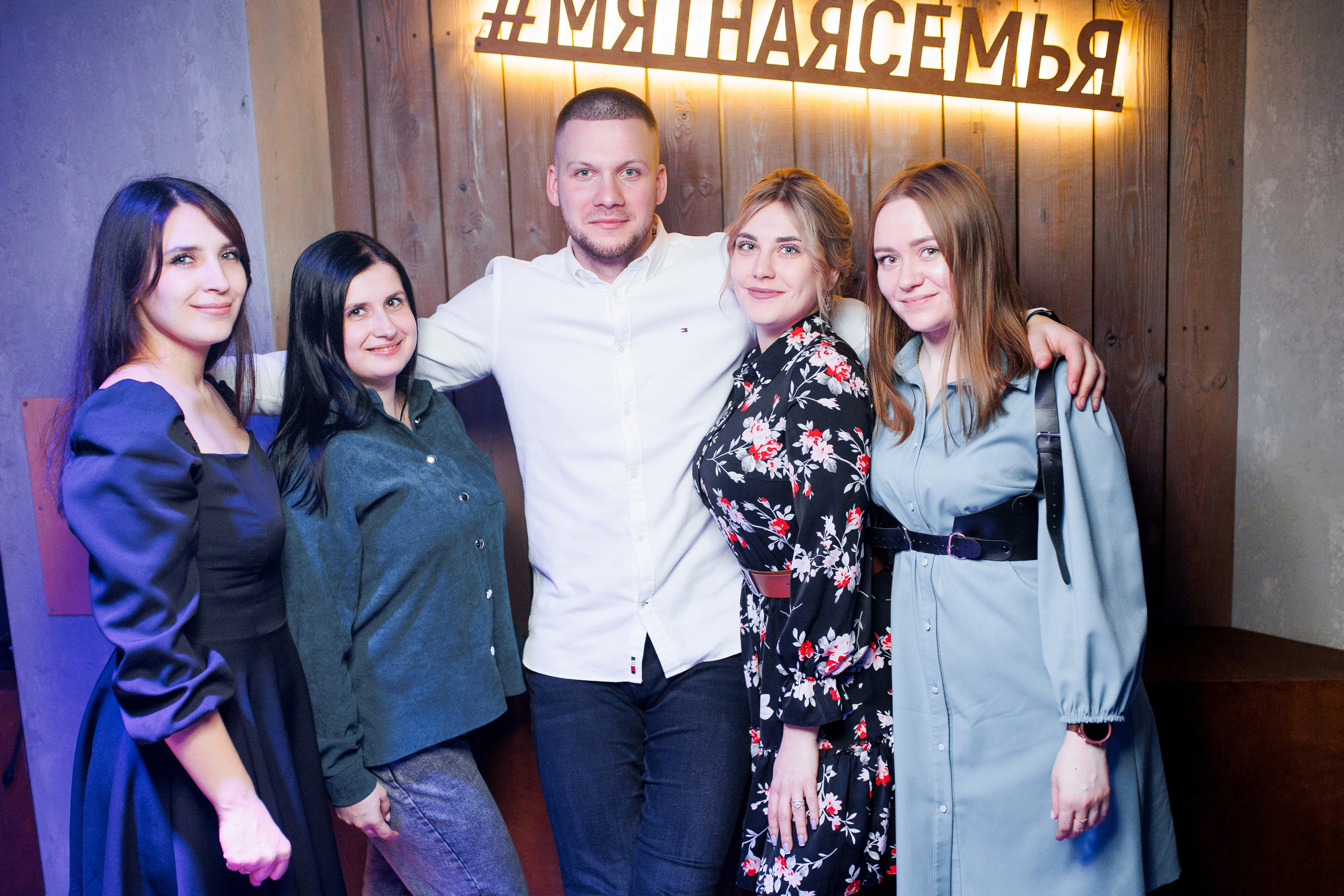 11\03\2023 Караоке в Мяте Спортивная. Мята Спортивная — Кальянная, караоке, бар в Минске