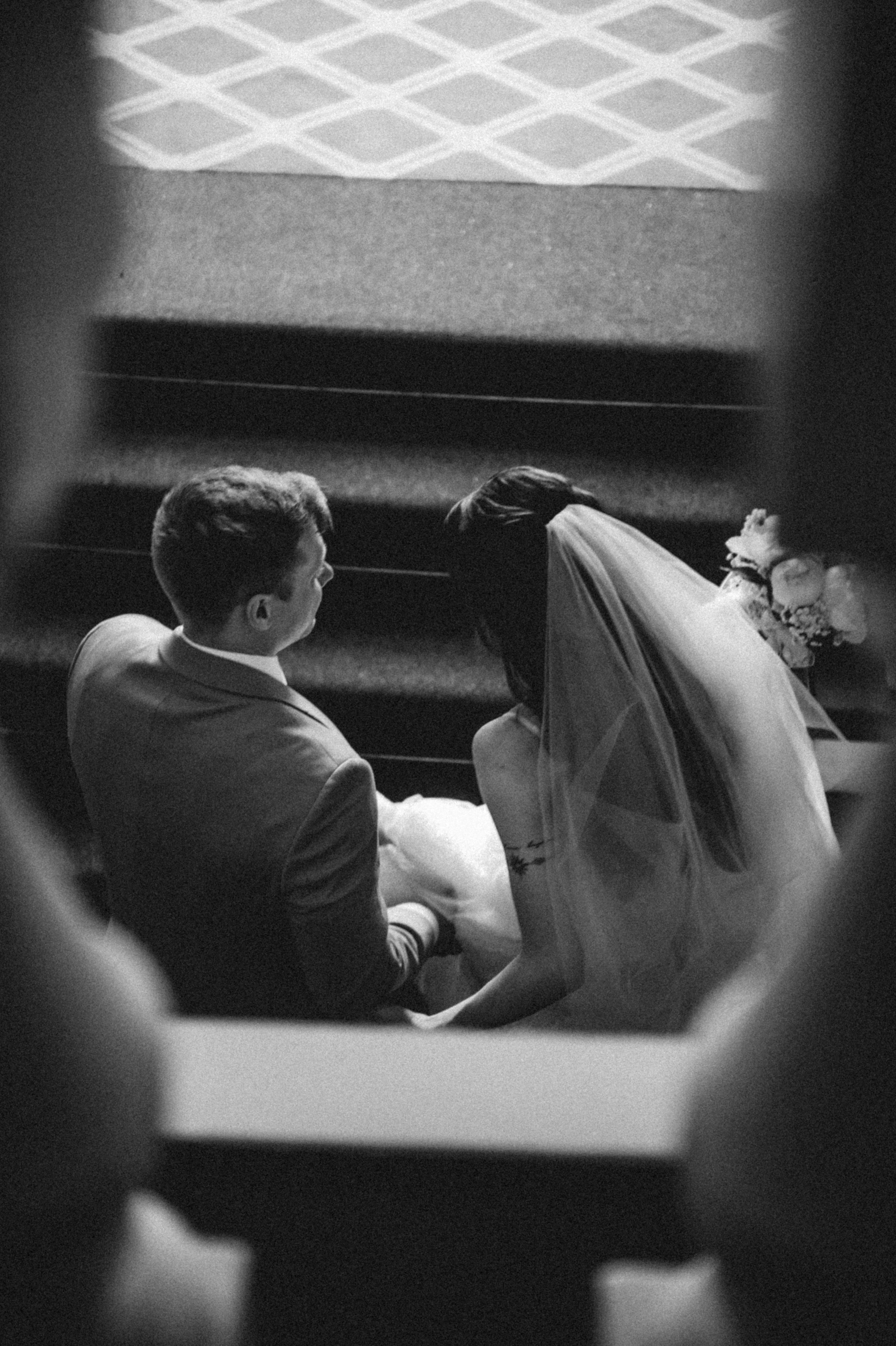 Свадебные фотографии. Фотограф в Барнауле Дарья Бутурлакина. Люби.Цени.Касайся