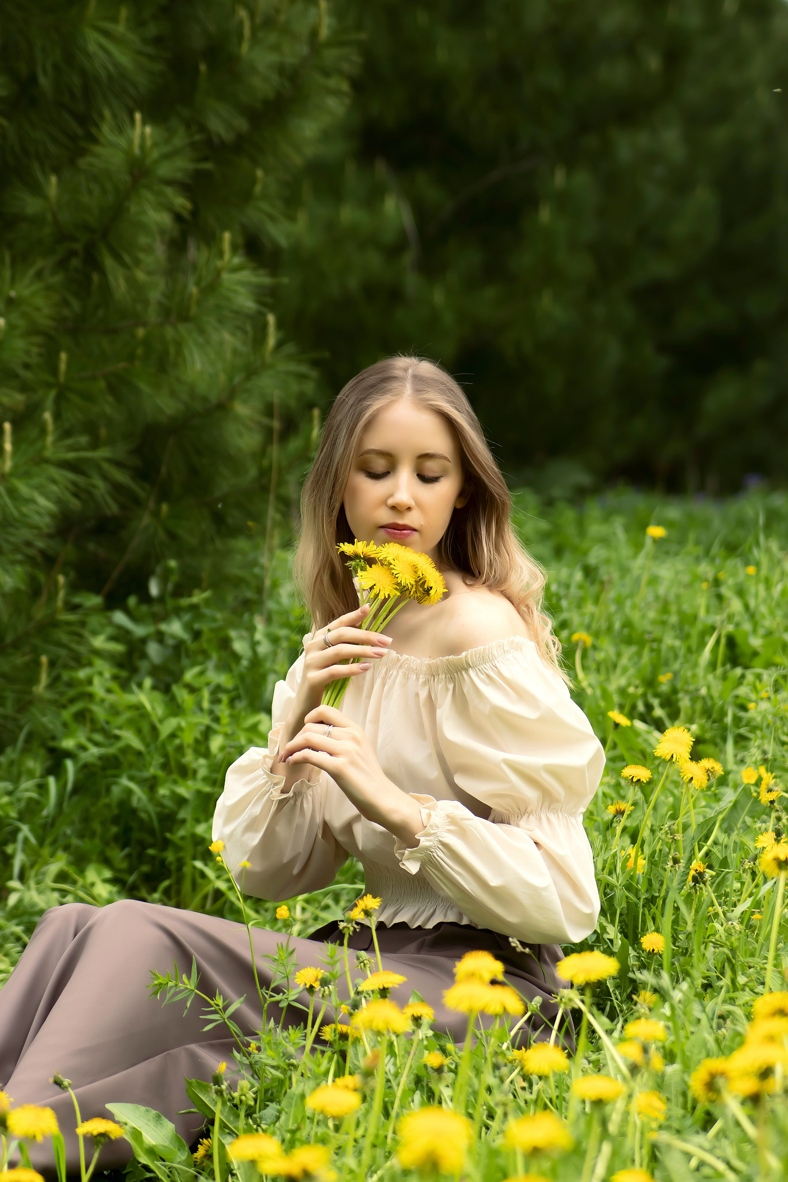 Индивидуальная фотосессия на цветении. Детский и семейный фотограф Кемерово Антонина Семеркова!
