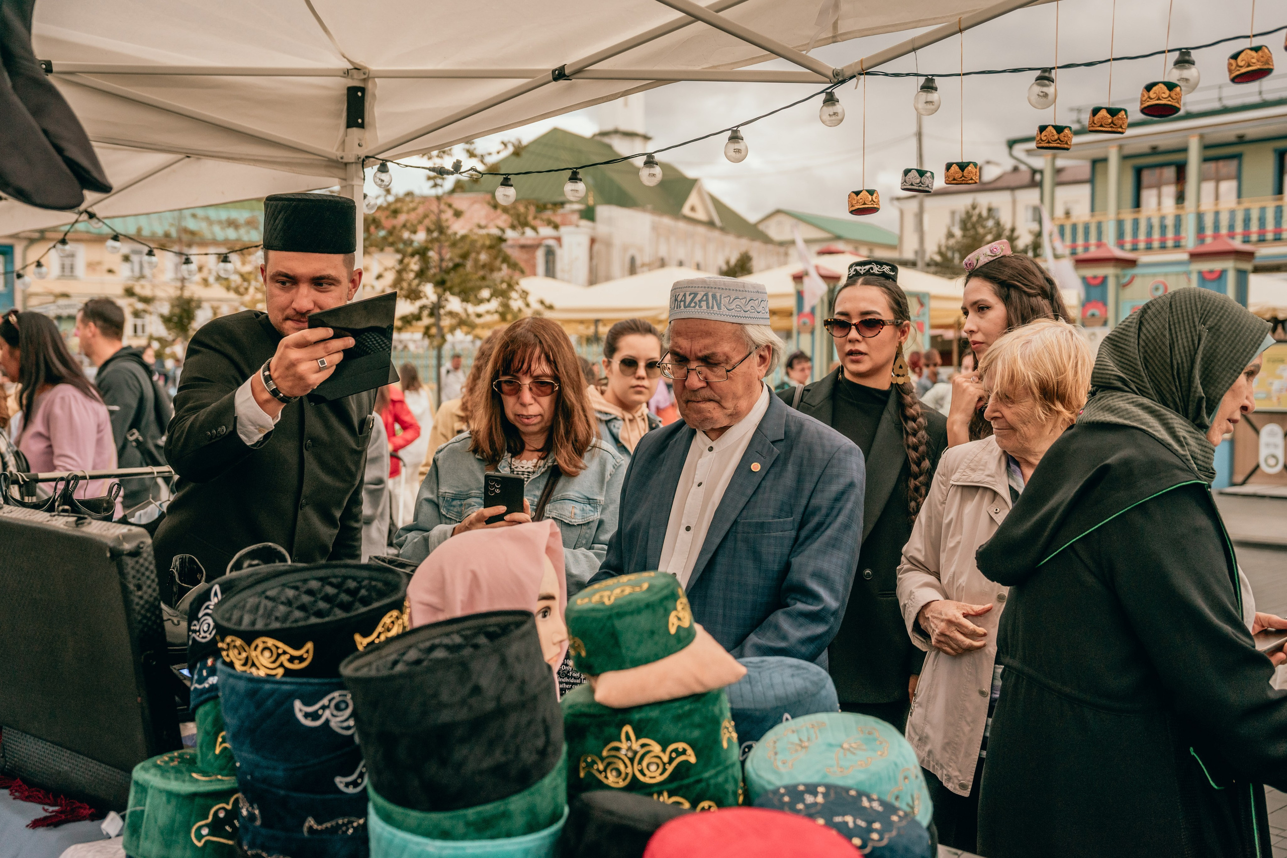 Печән базары. Главная