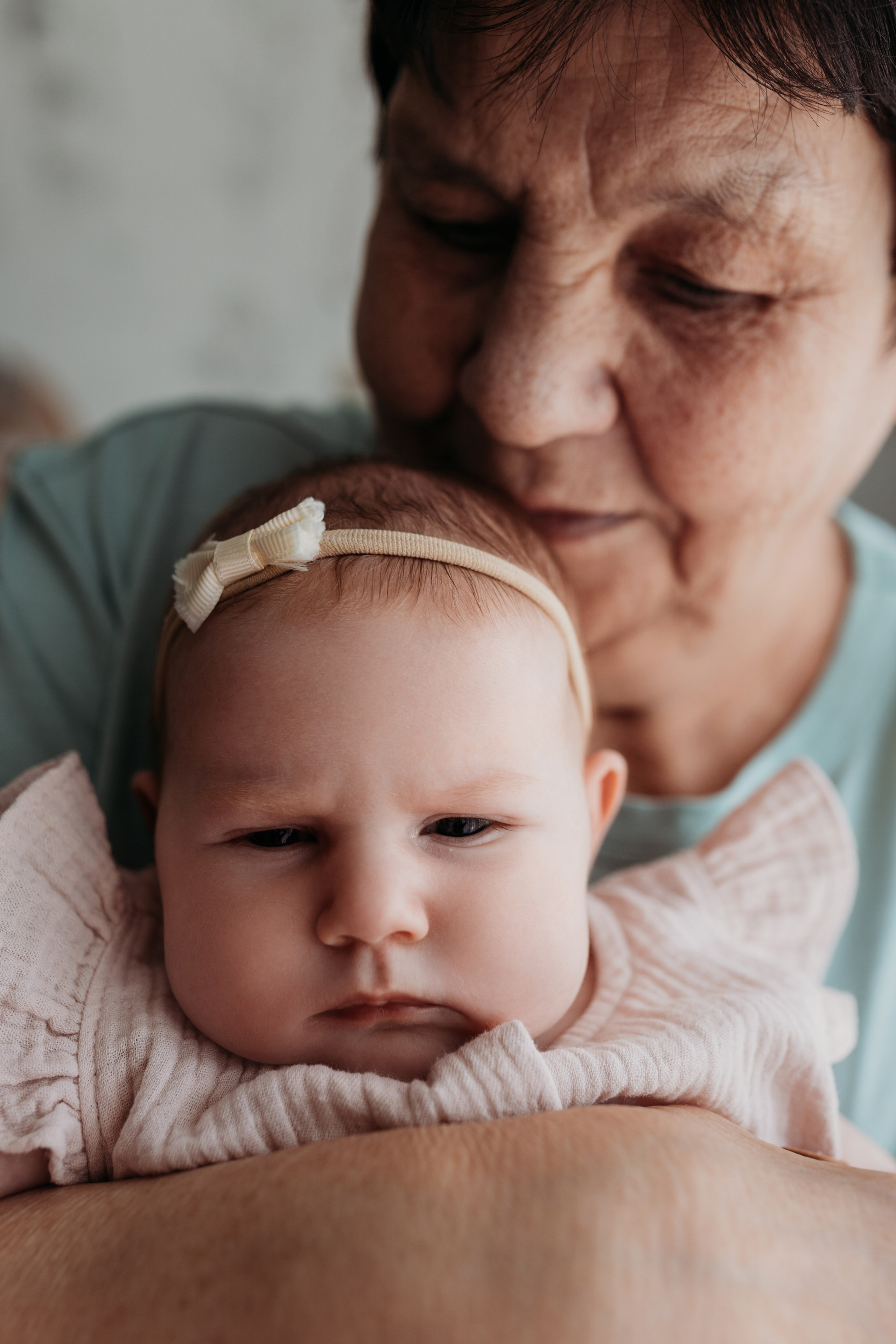 Женская линия. Фотограф новорожденных в г. Барнаул Ренпенинг Катерина