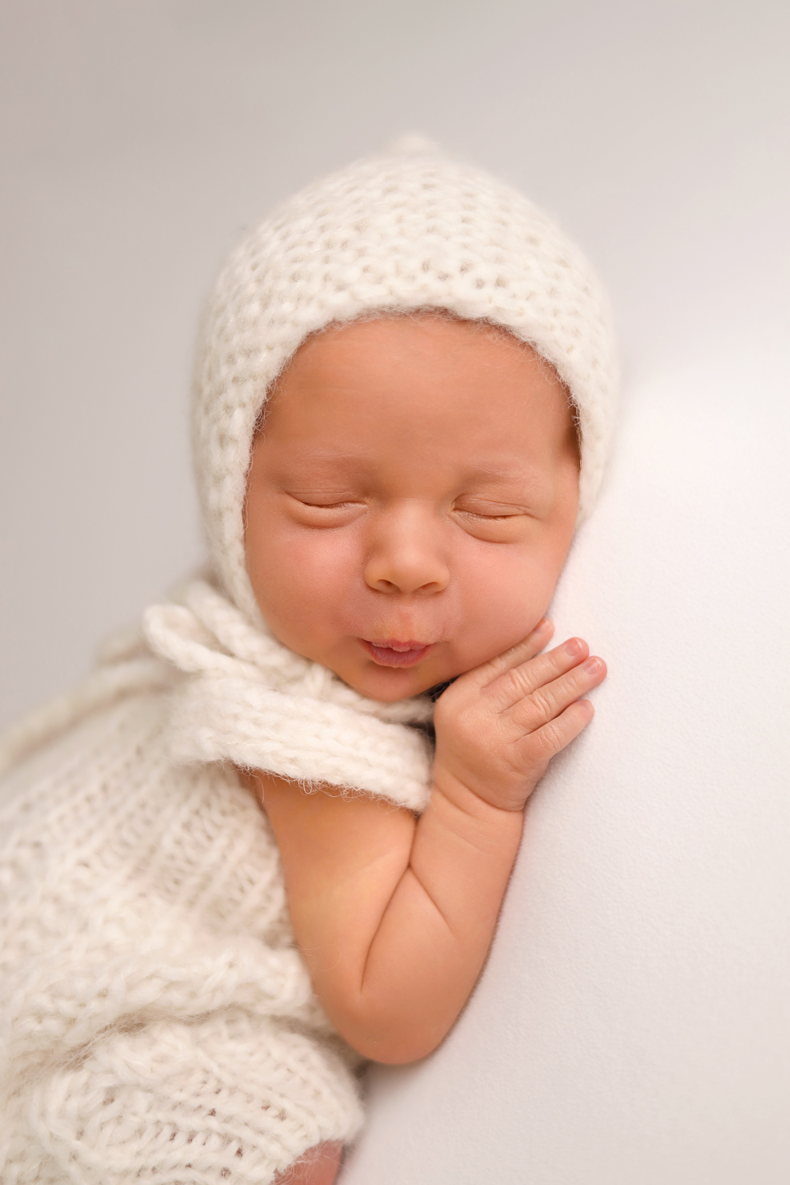 Ньюборн фотосессия Артемия. Фотограф новорожденных в Москве. Фотограф новорожденных Москва. Ньюборн фотограф Москва