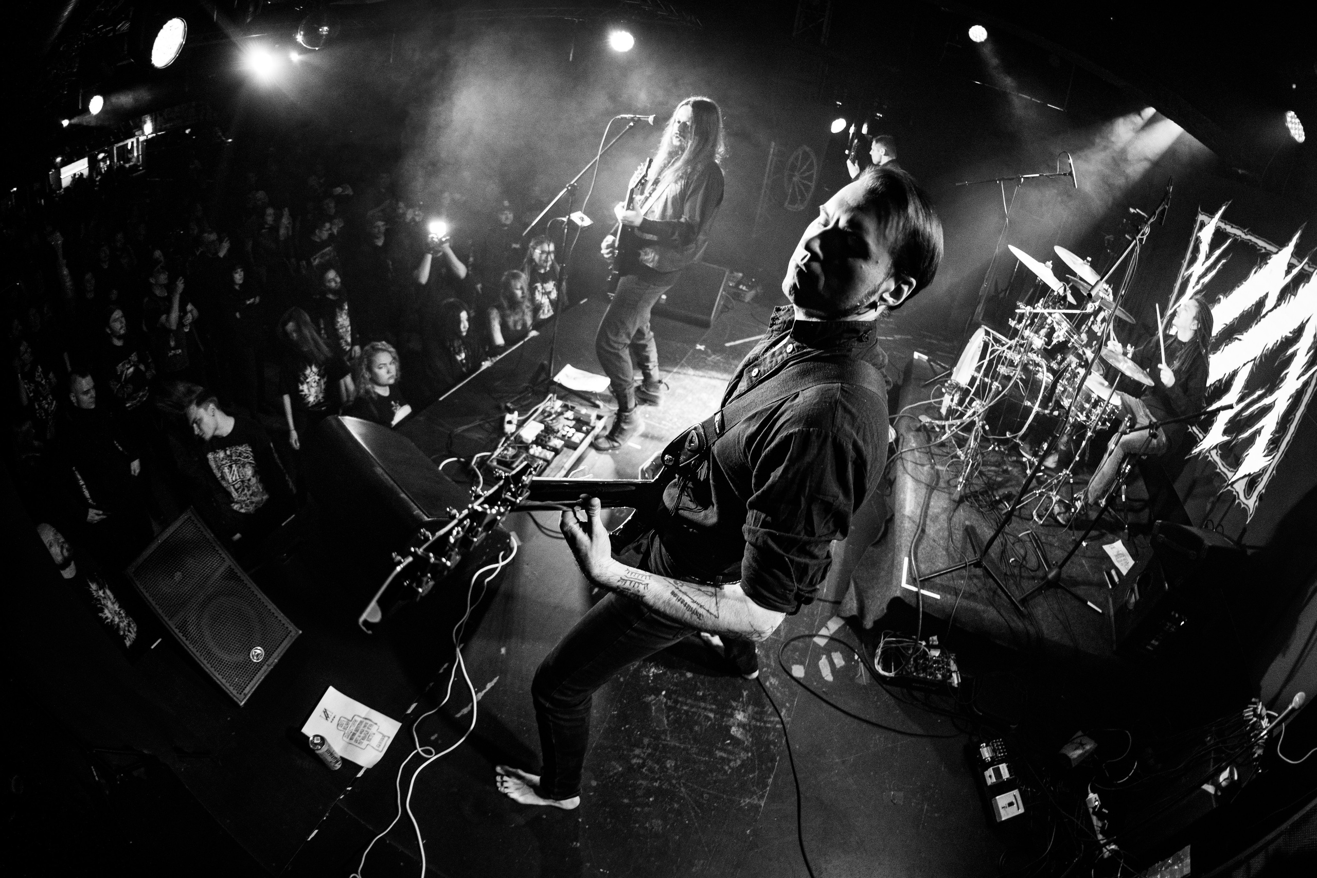 ИЛ • Minuala • Khlad|Glastonberry. Концертный и репортажный фотограф в Санкт-Петербурге Слава Пахомов