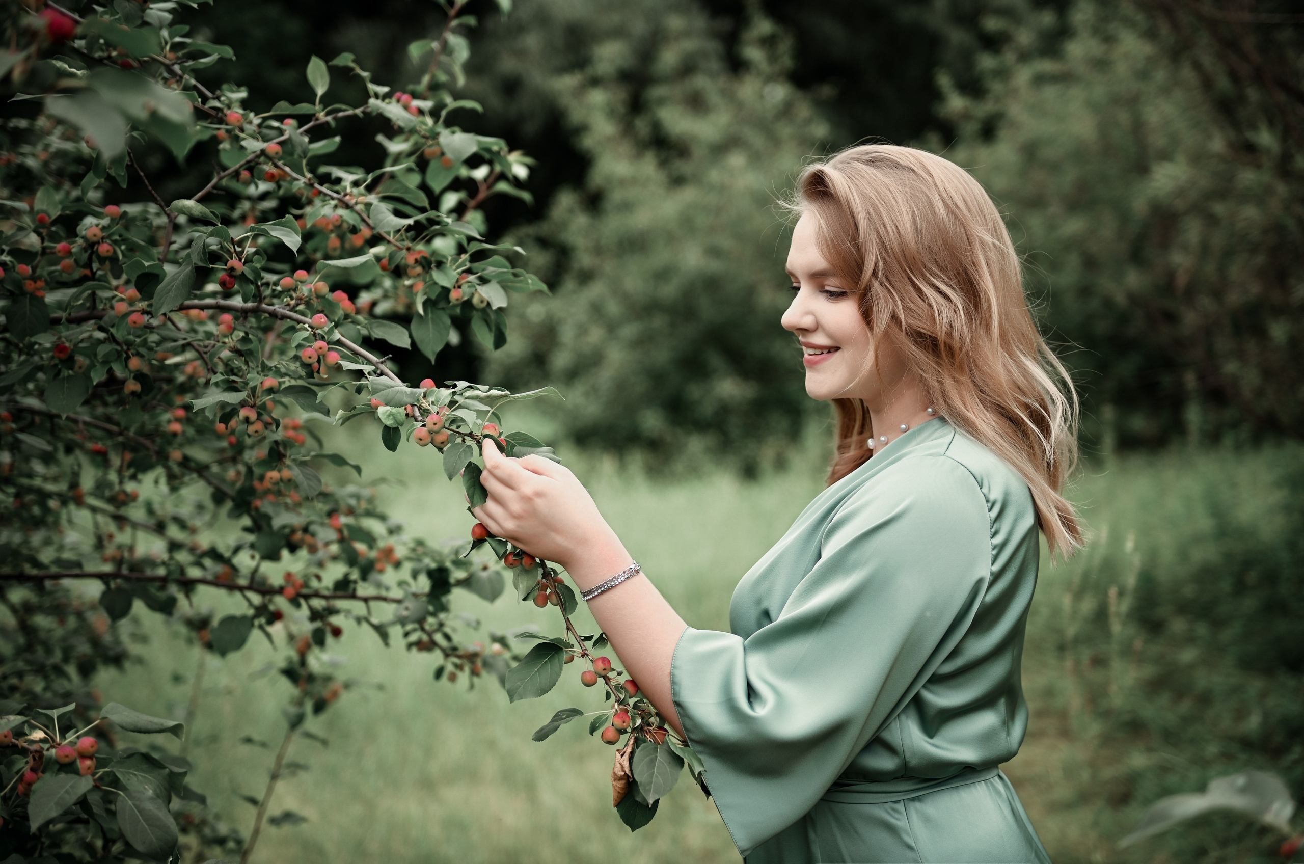Love story прогулка вместе с песиком))). Свадебный, семейный, детский, контент фотограф в Омске Максим Ильин