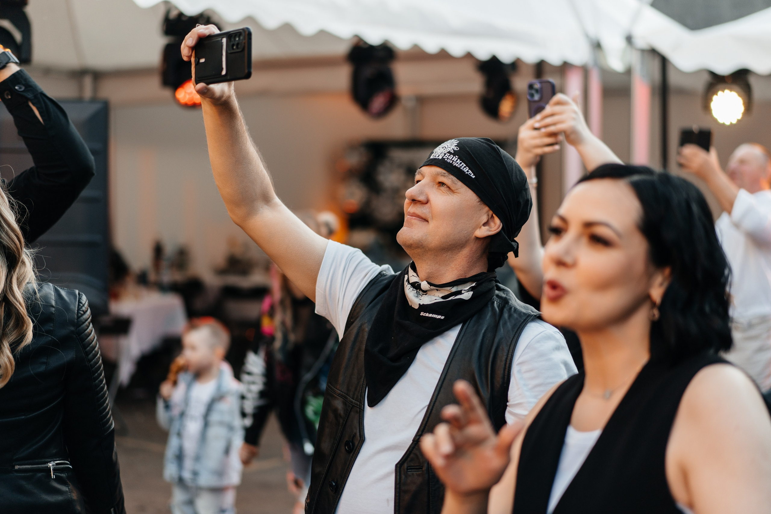 Анна & Евгений проект «Четыре свадьбы» на Пятнице. Свадебный фотограф Барнаул Алексей Павлов