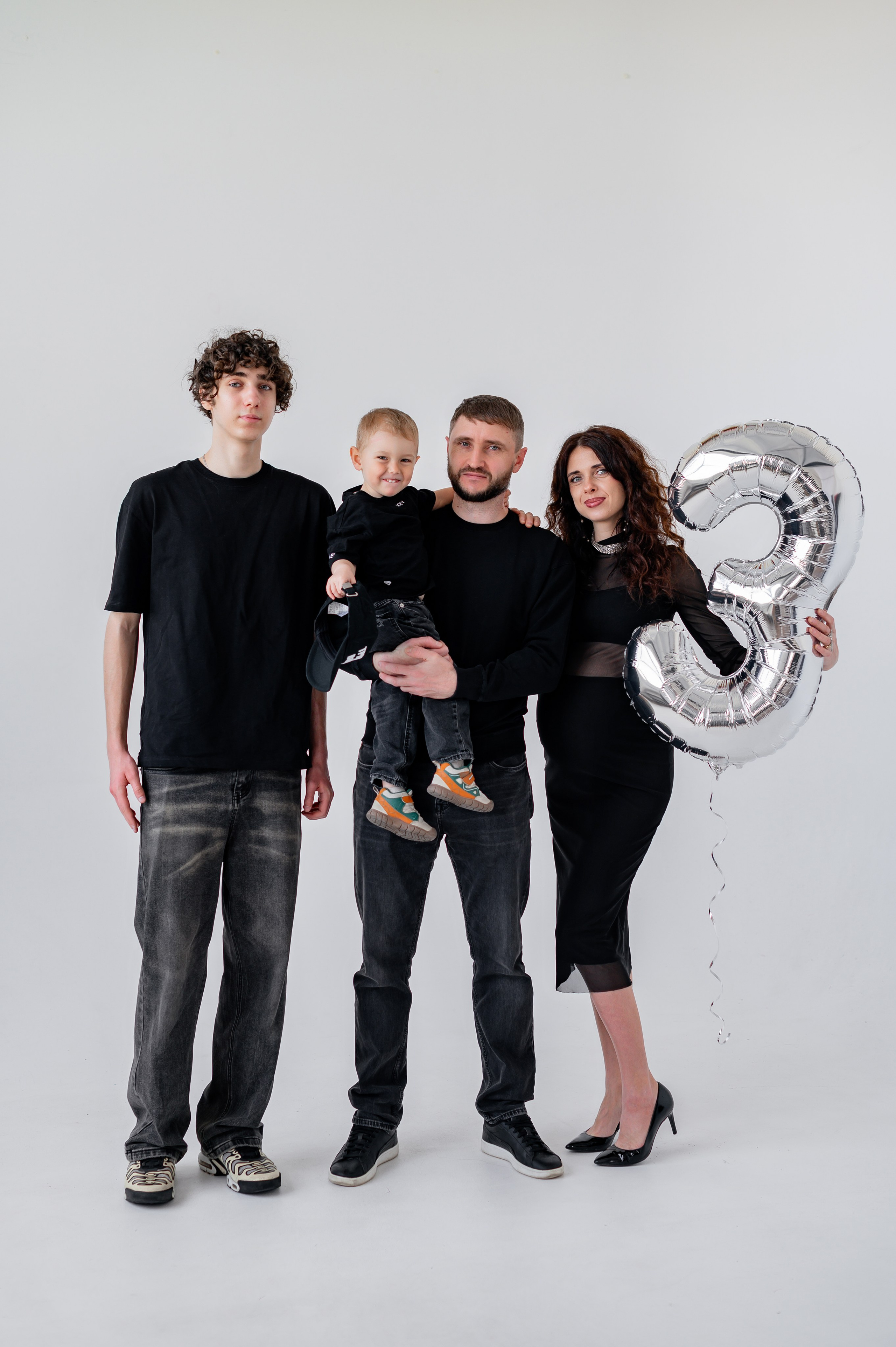 Саша Маша Гриша и Максим. Фотограф Татьяна Иванчикова