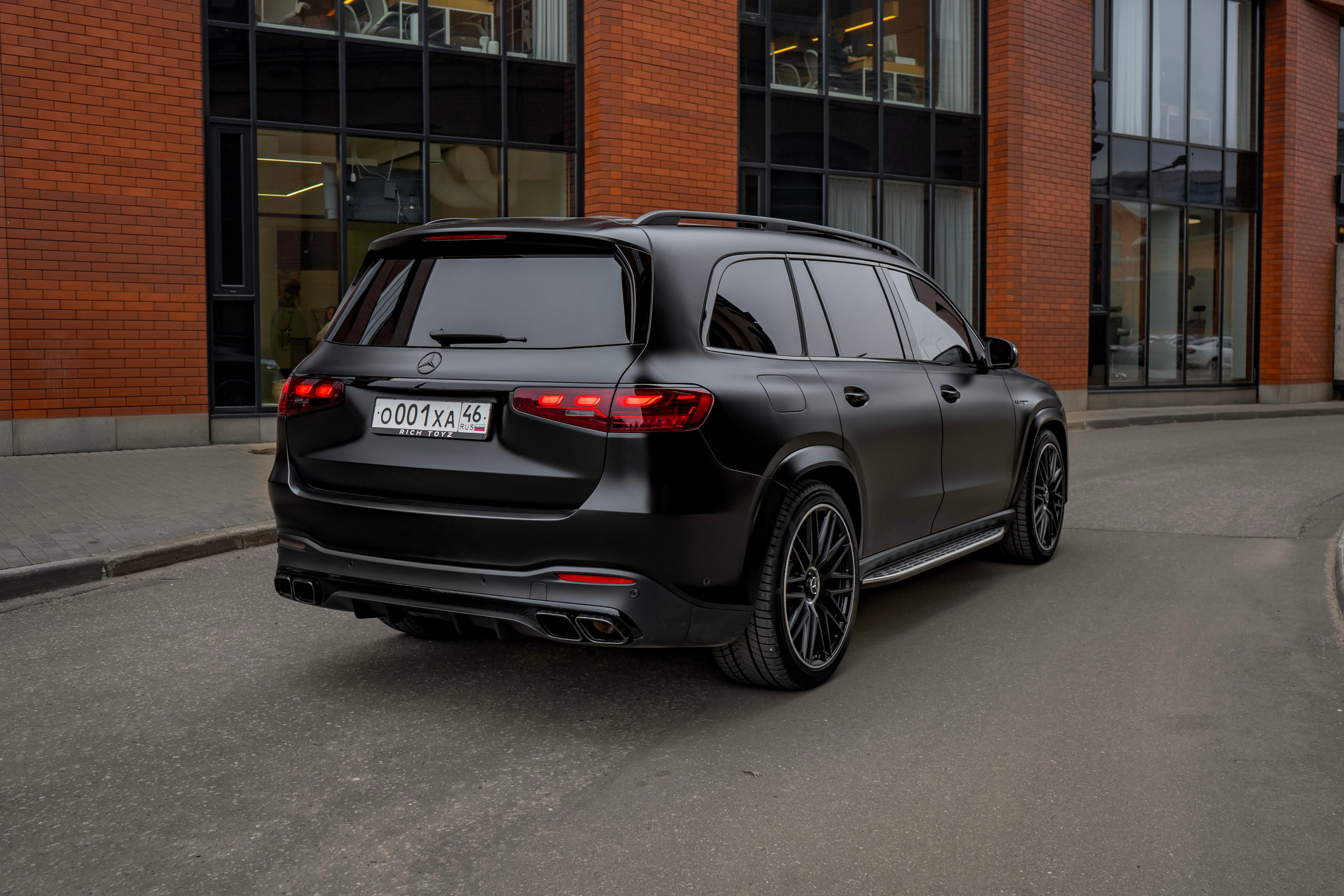 Mercedes-Benz GLS63