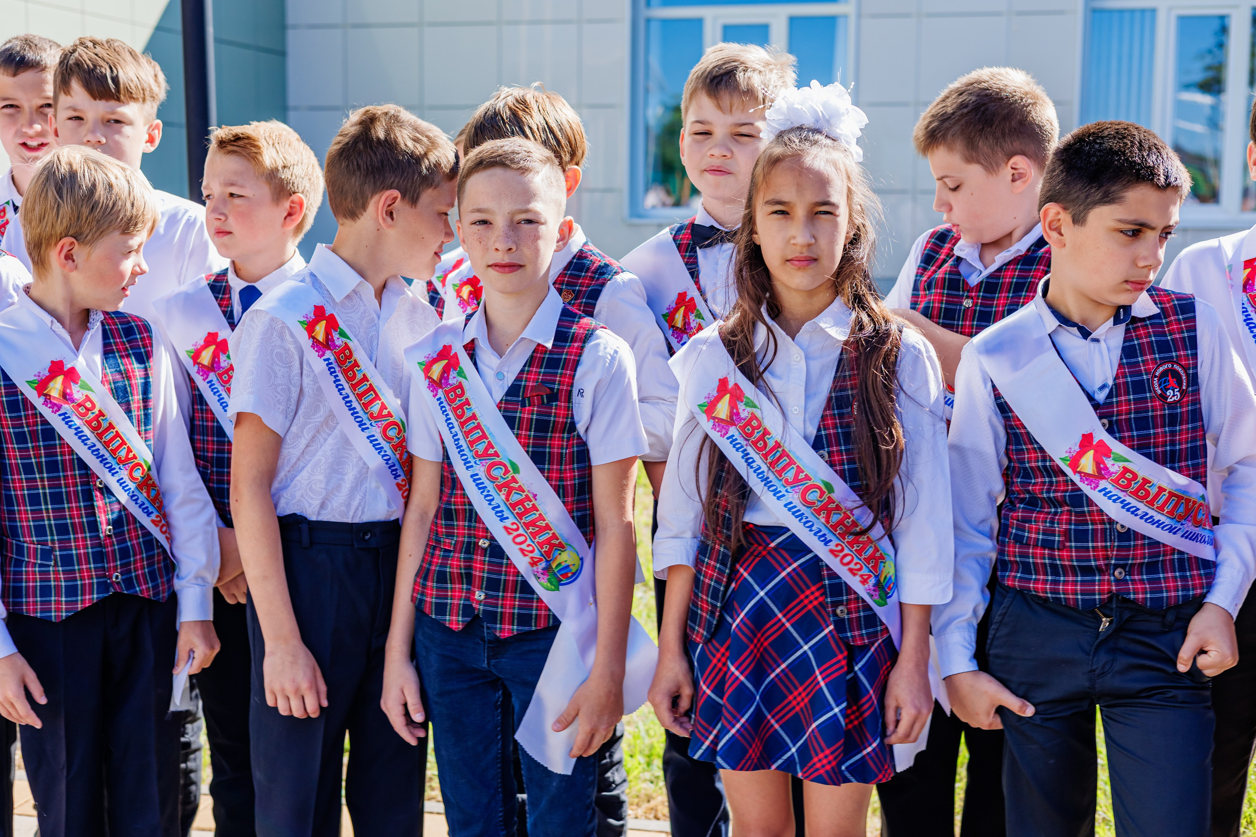Выпуск 4а 25школа'24 год. Свадебный и семейный фотограф в Армавире