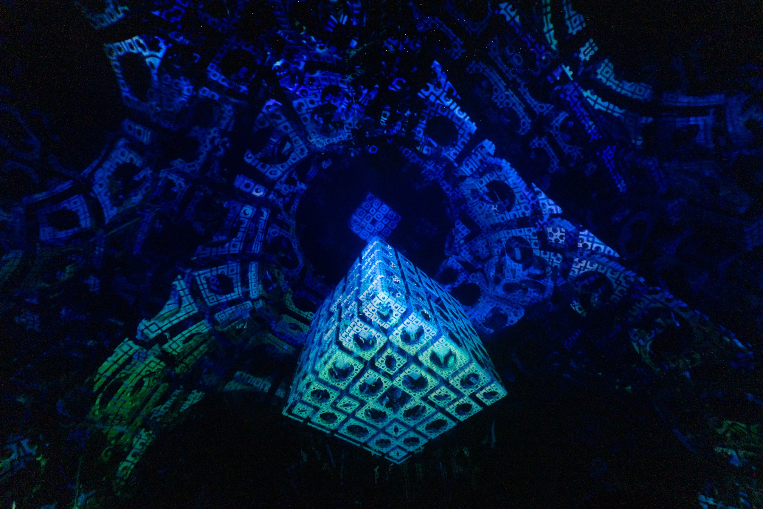 INTERVALS 2025. Sunnyman