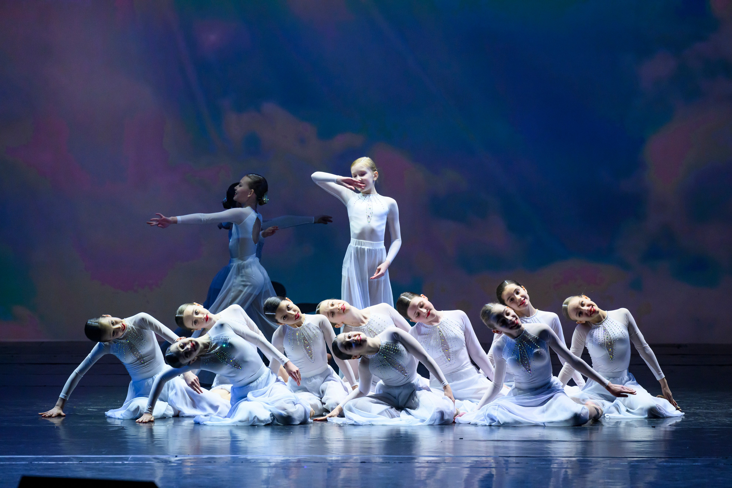 23 апреля, часть 1, БКЗ Октябрьский, г. Санкт-Петербург. Золотое яблочко