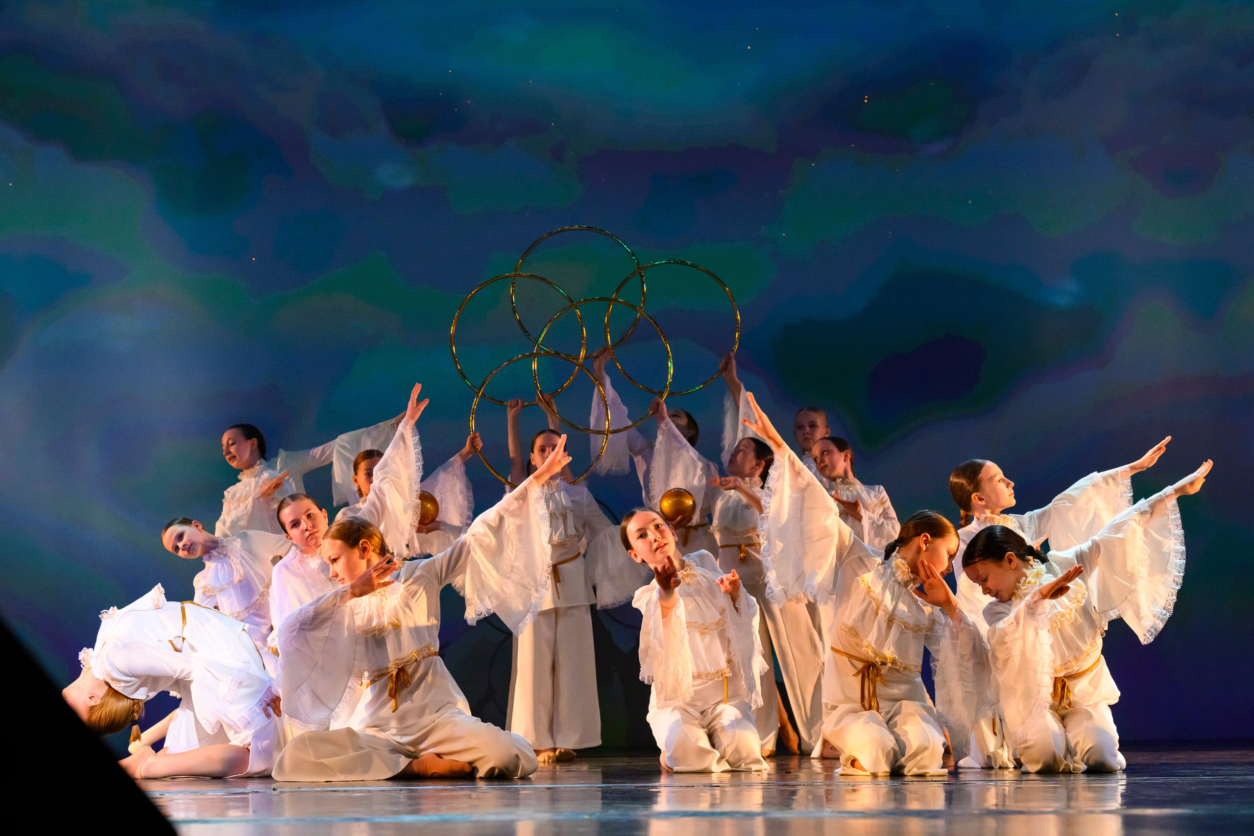 23 апреля, часть 1, БКЗ Октябрьский, г. Санкт-Петербург. Золотое яблочко