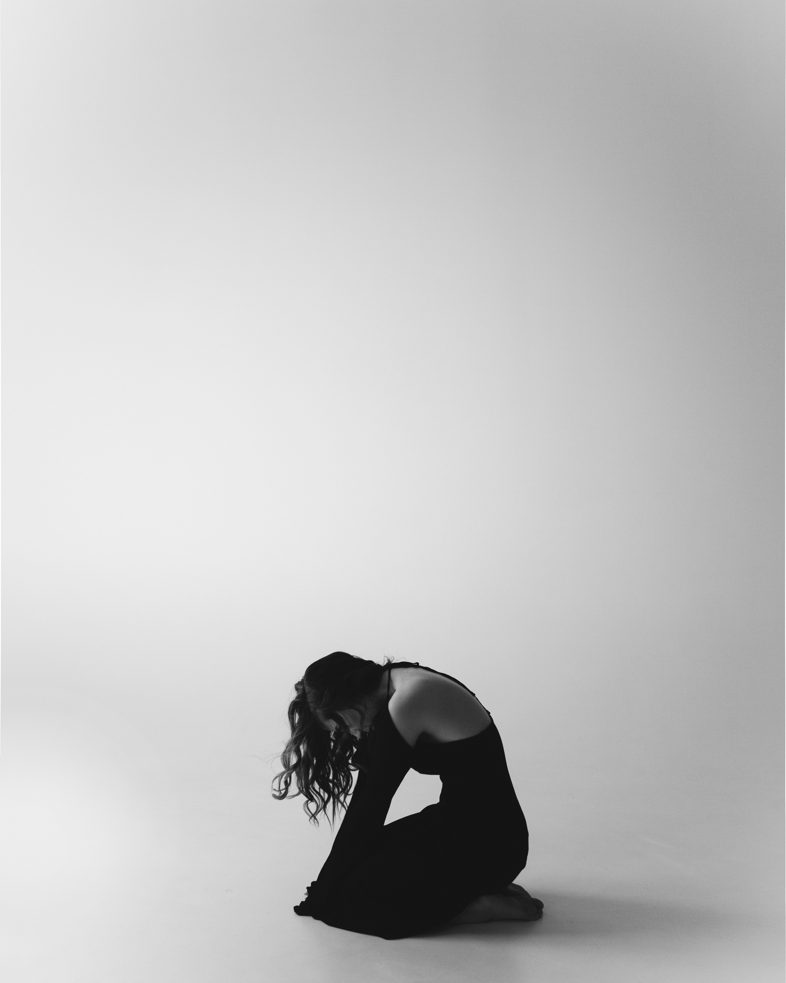 Girs. Male photographer