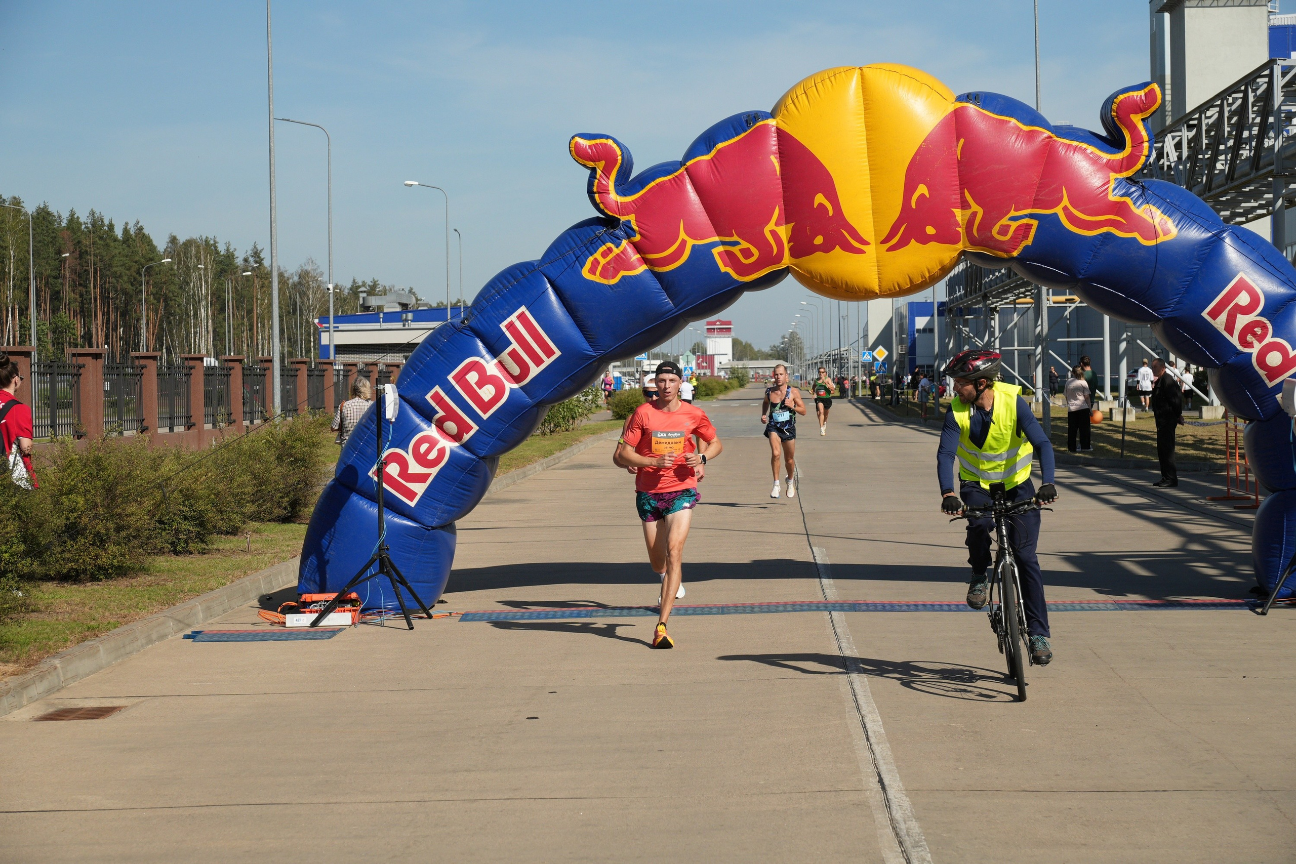 AutoRun. Профессиональный фотограф в Гродно и Республике Беларусь