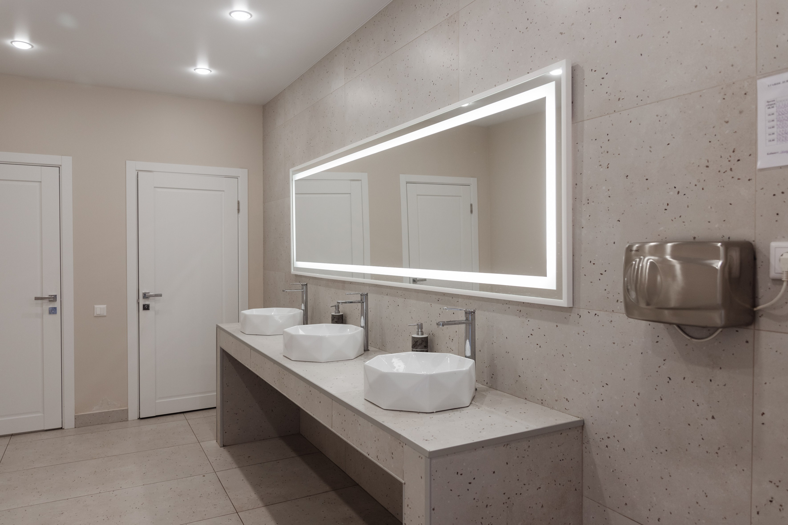 Интерьер и экстерьер. Люксмедиа — это команда фотографов и видеографов. Город Казань. Дамир Сафин