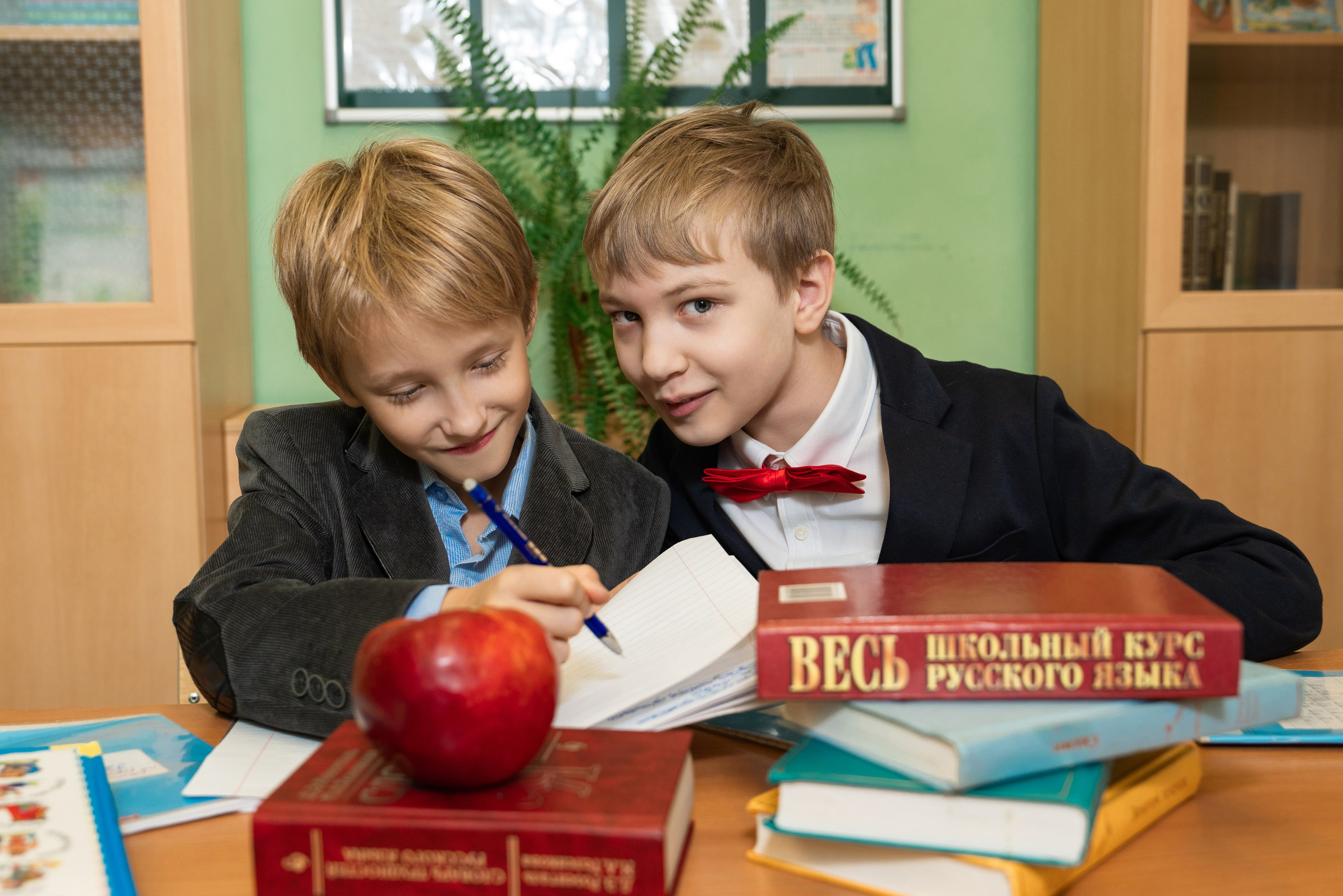 Школьные будни в улыбках. Крамер Юлиана детский и семейный фотограф