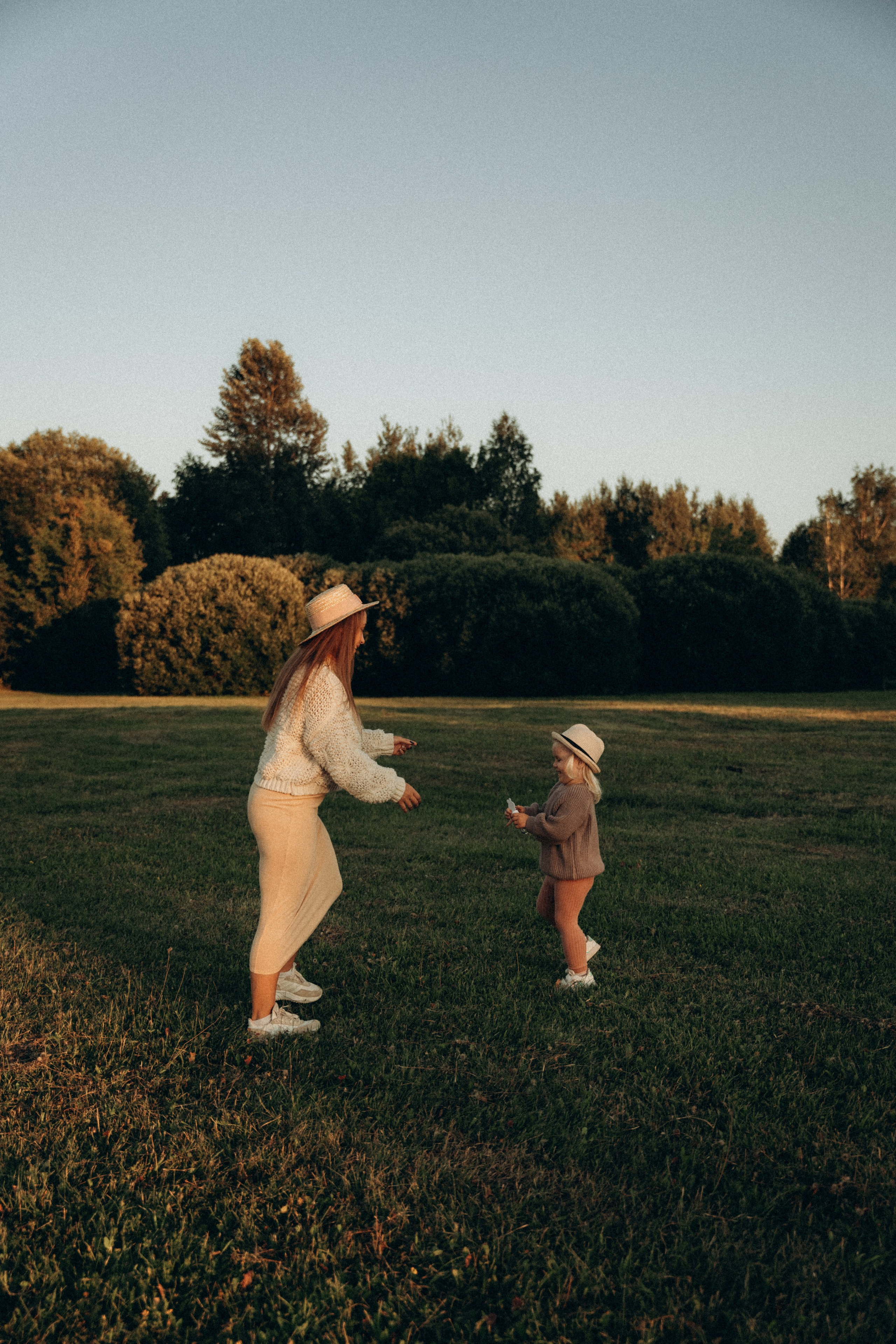 Катя и Сонечка. Фотограф Мария Миллс | Минск