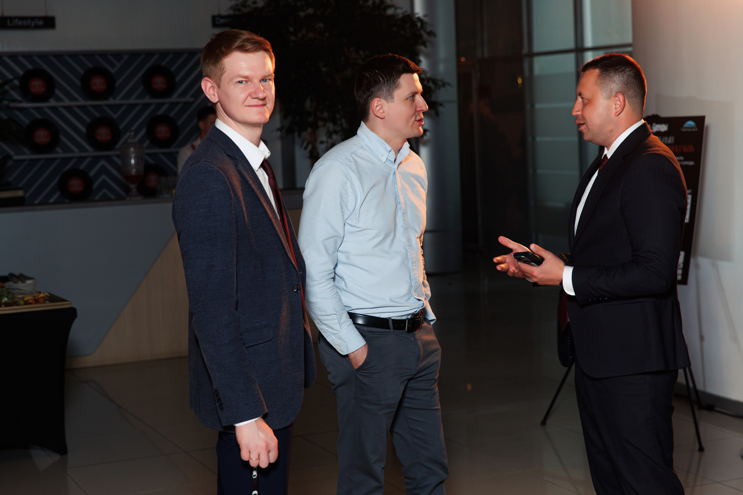 Презентация новой Toyota RAV4. Репортажный и свадебный фотограф в Уфе Павел Кожевников