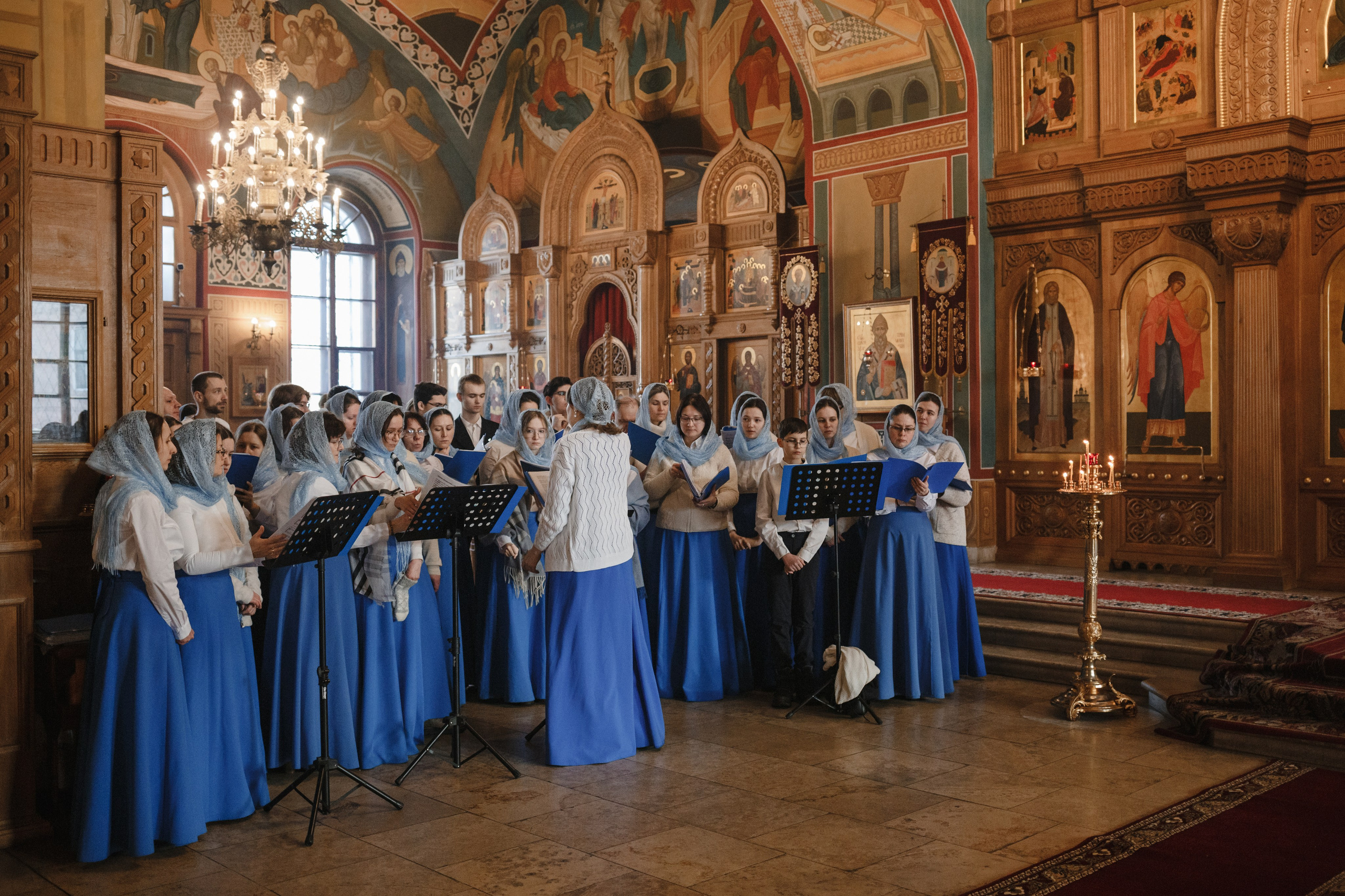 Служба Григория, митрополита, управляющего делами Московской Патриархии. Семейный фотограф Николаева Ольга