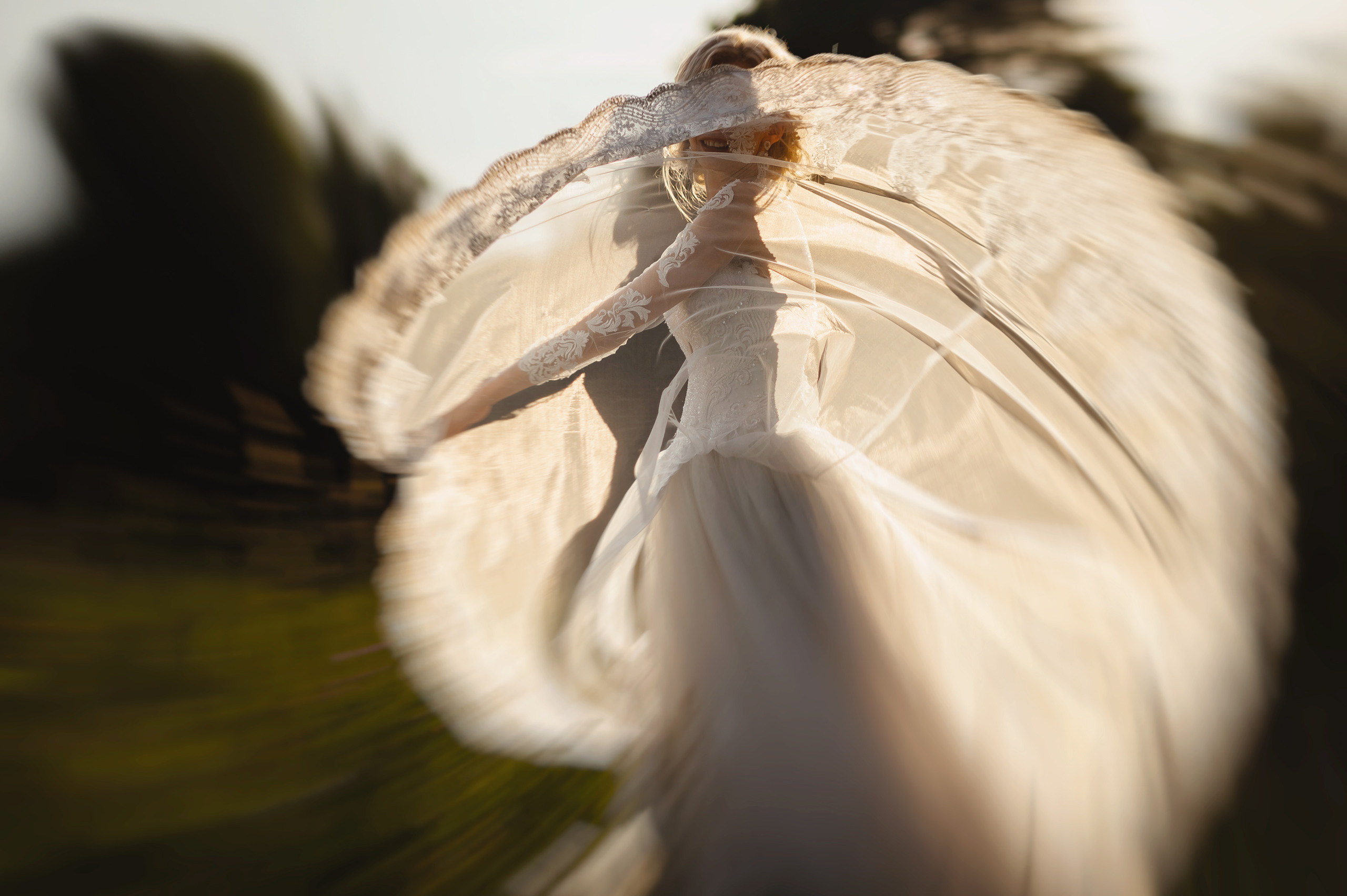 Professional wedding photographer Evgeniy Zakharychev