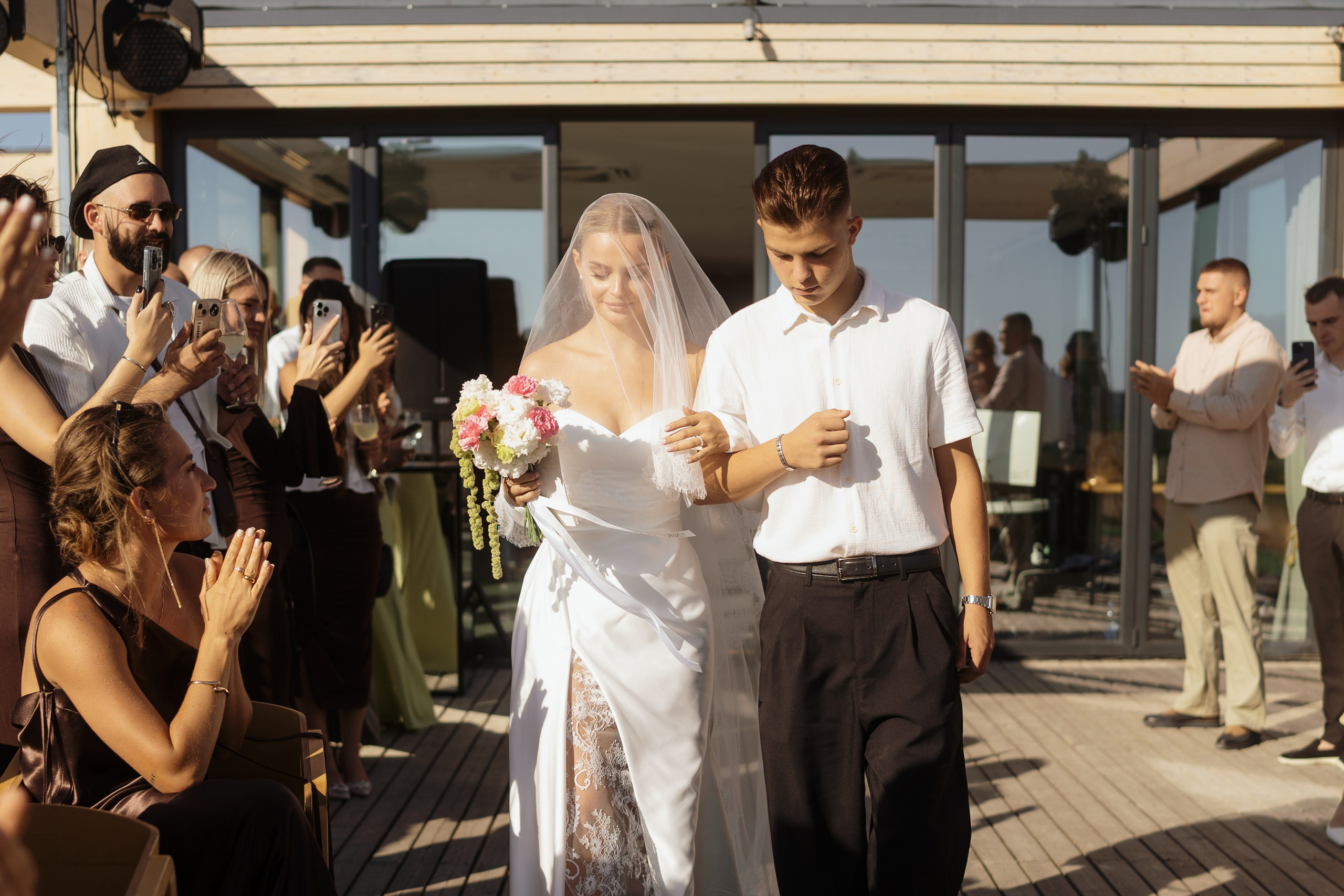 Стреляй пузырями, целуйся всерьез!. Свадебный и портретный фотограф Алена Седининна в Крыму